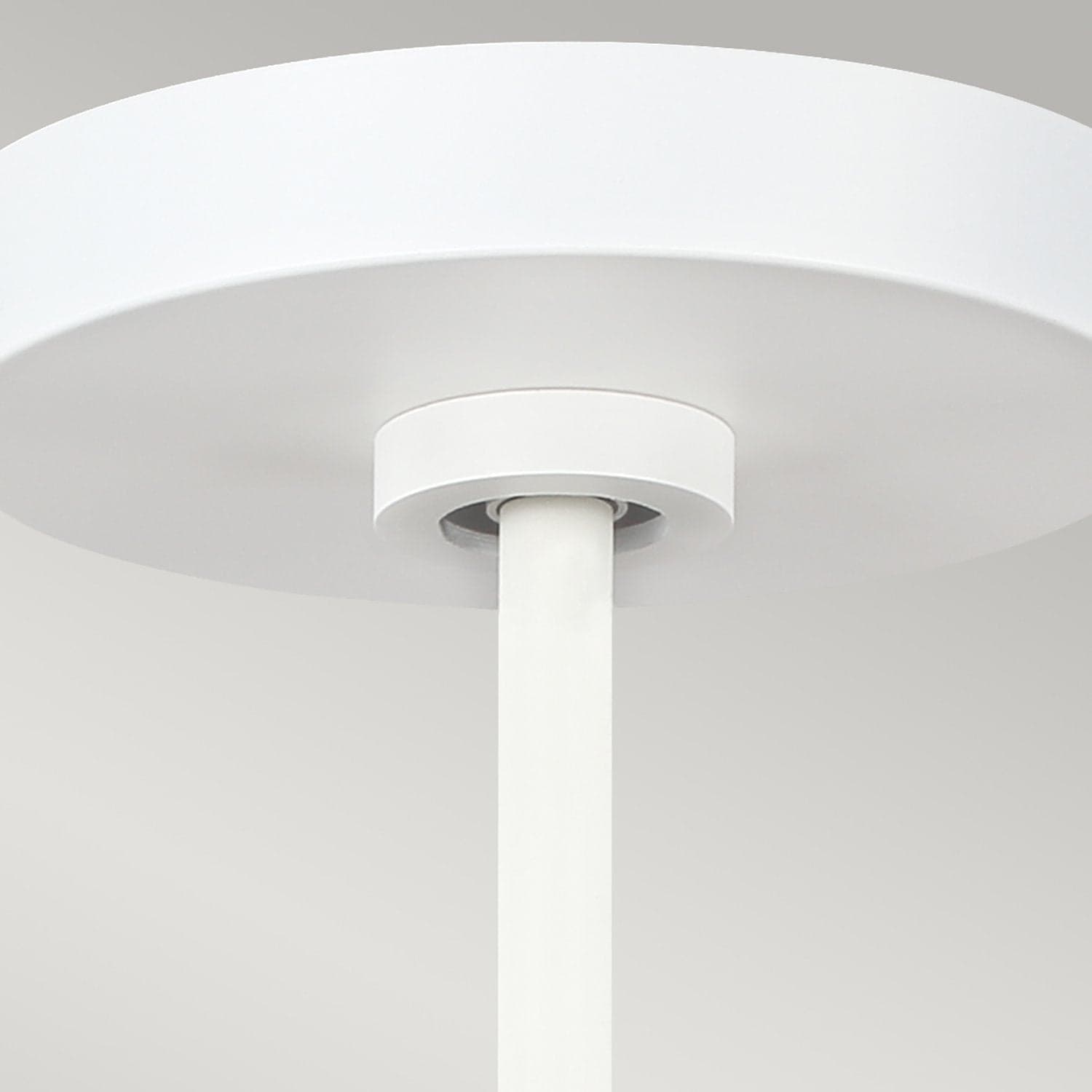 Lampadario Contemporaneo Asher Acciaio Bianco Opaco Vetro 5 Luci E14 in Lampade a sospensione LuceArt - Montecorvino Pugliano, commercioVirtuoso.it