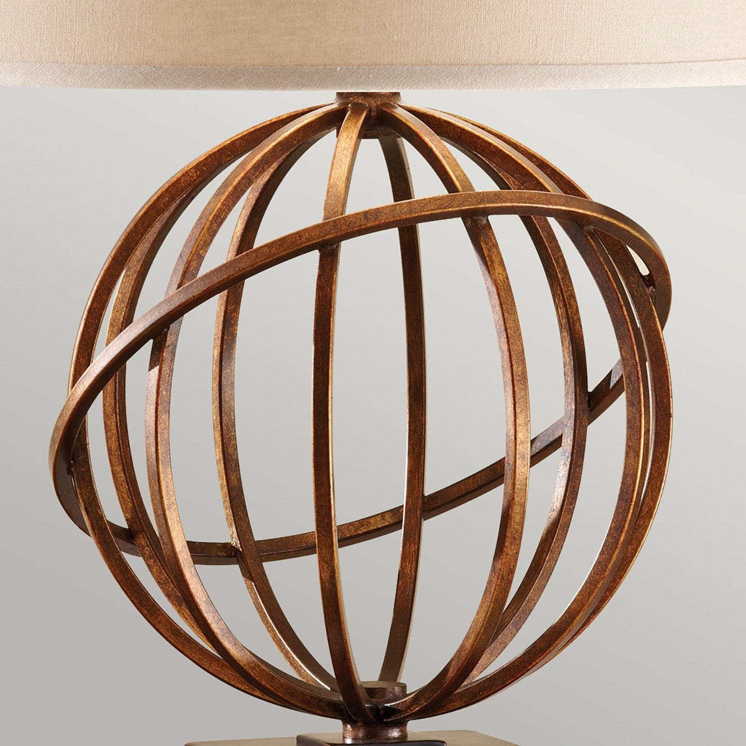 Lampada Da Scrivania Contemporanea Spencer Acciaio Oro Firenze 1 Luce E27 in Lampade da tavolo e abat-jour LuceArt - Montecorvino Pugliano, commercioVirtuoso.it