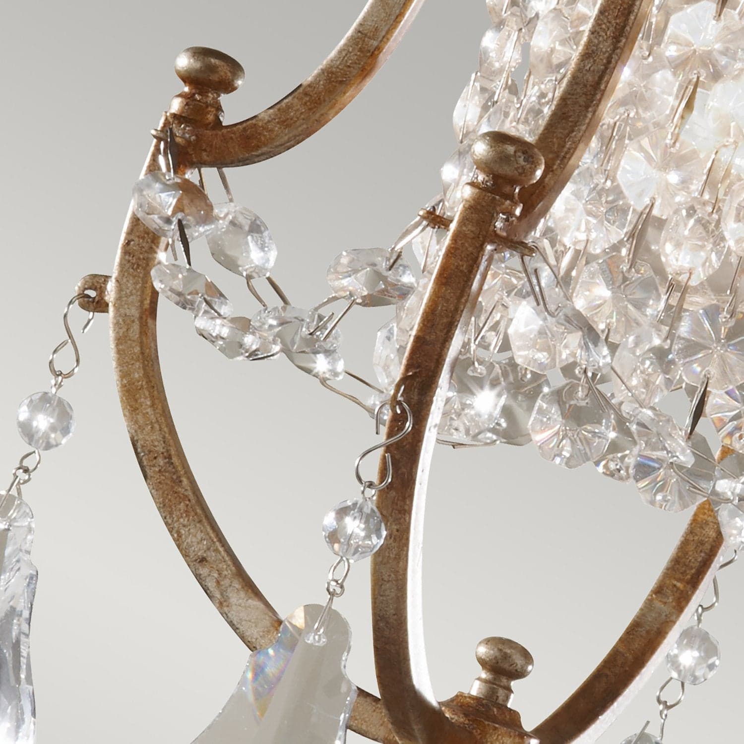 Sospensione Classica Valentina Acciaio Bronzo Ossidato Vetro 1 Luce E27 in Lampade a sospensione LuceArt - Montecorvino Pugliano, commercioVirtuoso.it