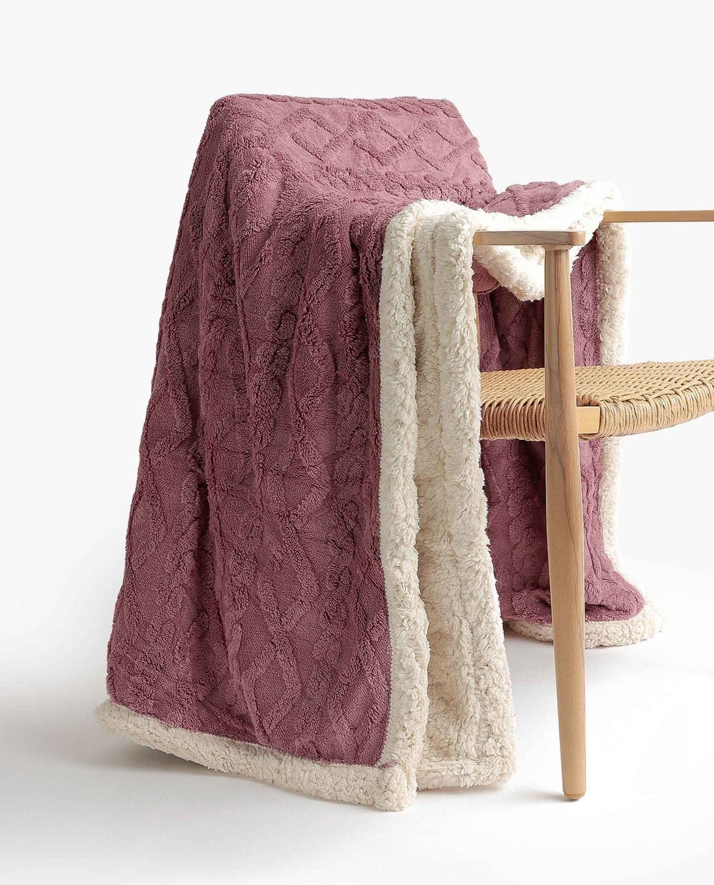 Plaid Admas 69028 in Plaid The King Luxury - San Marcellino, commercioVirtuoso.it