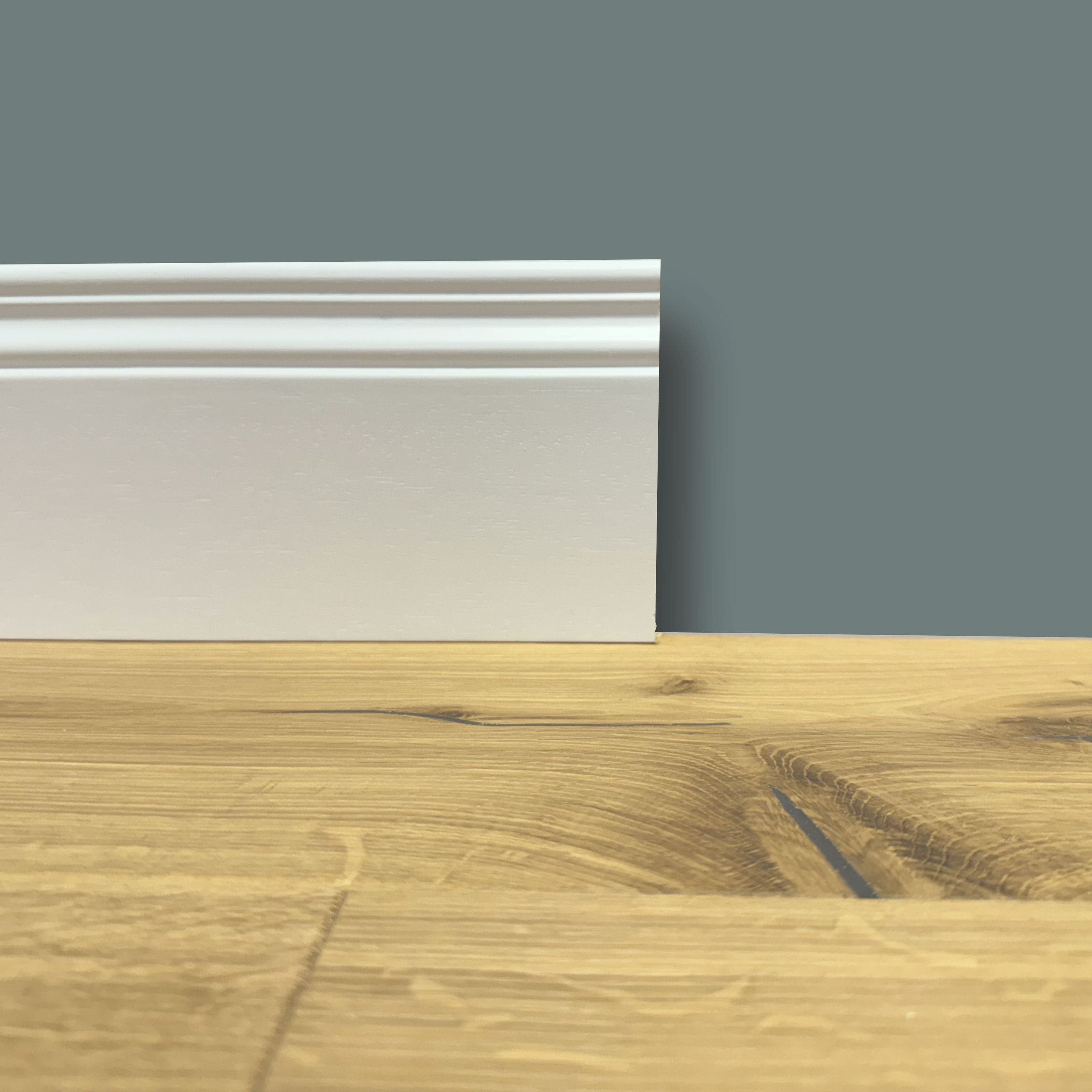 BATTISCOPA ZOCCOLINO GRAN DUCALE in legno MASSELLO Ayous Laccato Bianco 120x13 - Eternal Parquet