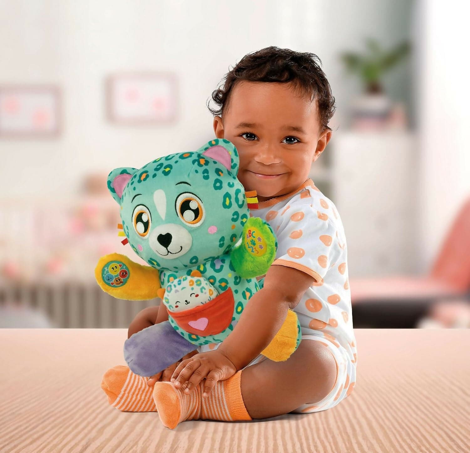 Clementoni Baby - Cleo e Leo - dolci leopardi - Peluche Parlante Interattivo, Gioco Educativo Prima Infanzia Bambini 6 Mesi, Gioco Pupazzo Neonato, Musicale, Luci e Suoni, Con Batterie, In Italiano in Animali di peluche Sanitaria Gioia del Bimbo - Villa San Giovanni, commercioVirtuoso.it