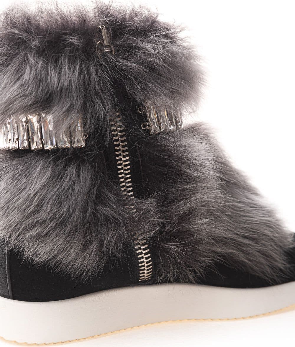 Giuseppe Zanotti Sneaker nera con Pelliccia e Cristalli da donna in Sneaker casual Drestige - Casamassima, commercioVirtuoso.it
