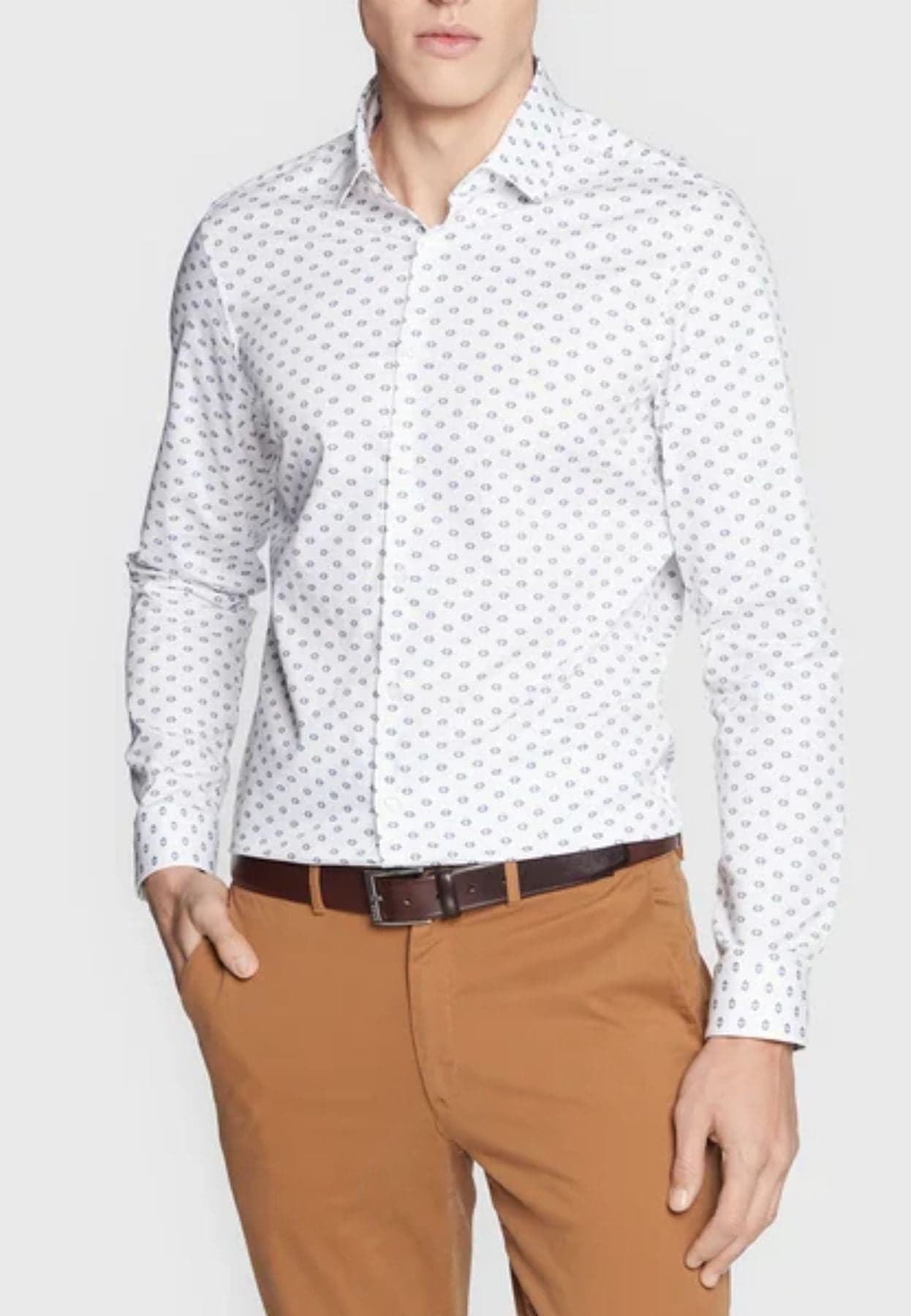 calvin klein Camicie CK LOGO PRINT SLIM SHIRT da uomo in Camicie casual Drestige - Casamassima, commercioVirtuoso.it