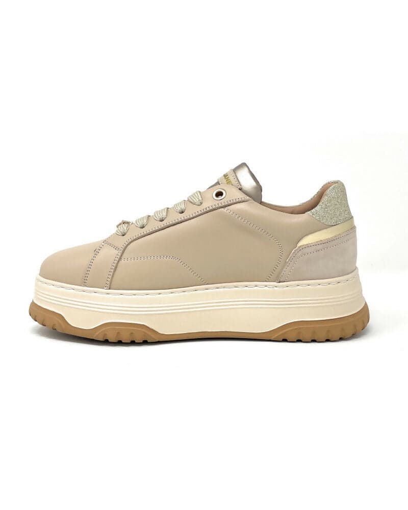 Janet E Janet sneakers da donna in pelle con charms con logo lettering in Sneaker casual Cantali Calzature - Randazzo, commercioVirtuoso.it