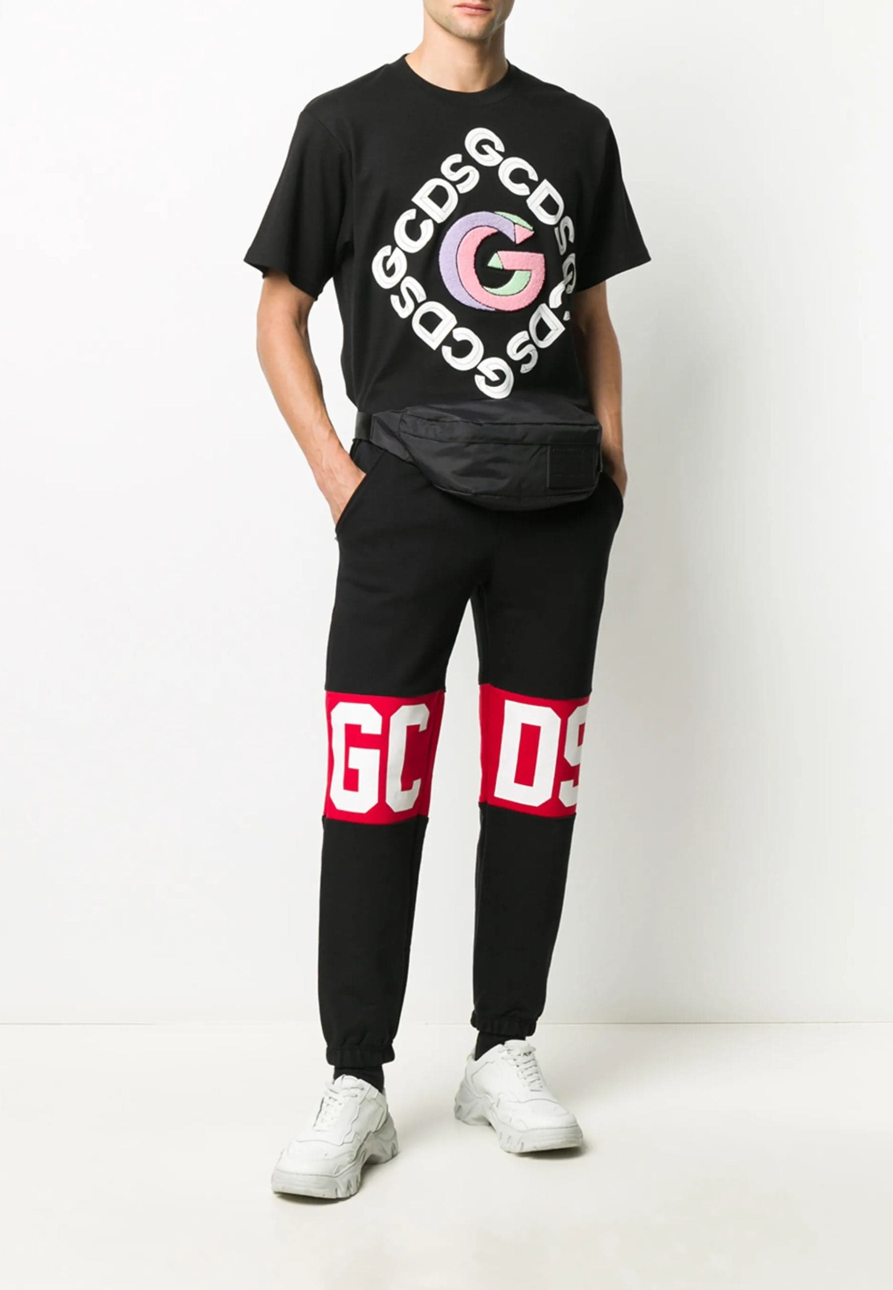 GCDS Pantaloni BAND LOGO SWEATPANTS da uomo in Pantaloni sportivi Drestige - Casamassima, commercioVirtuoso.it