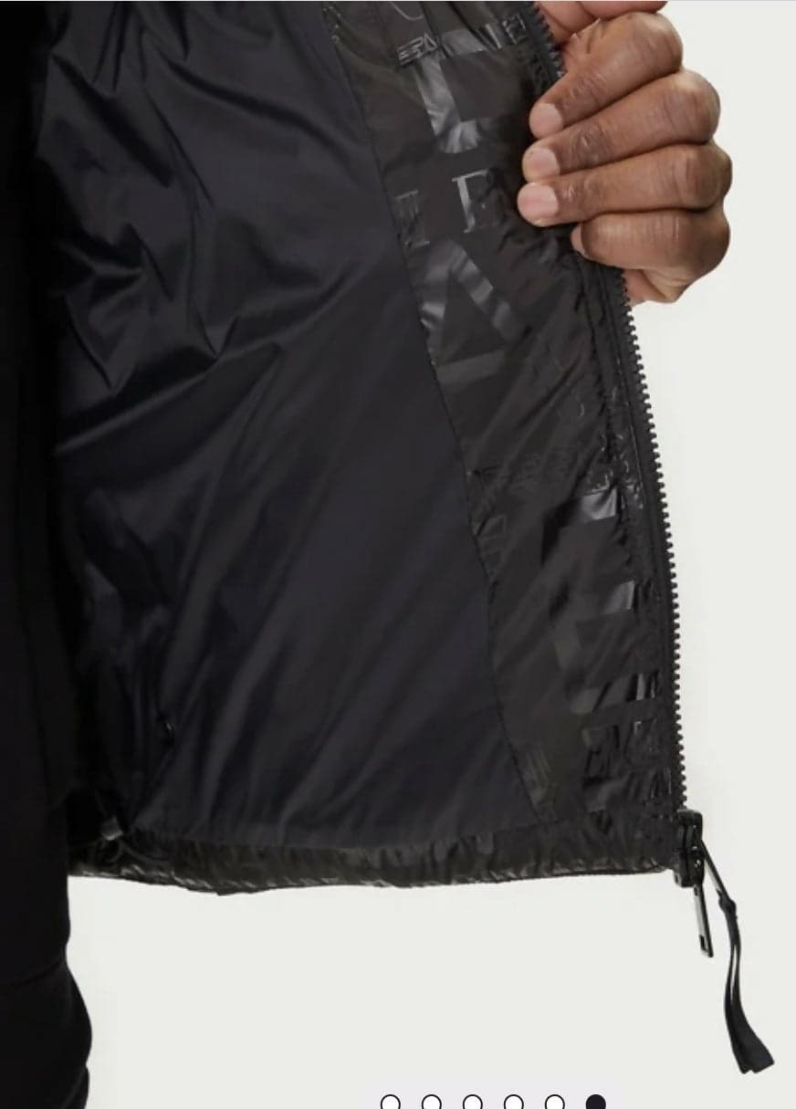 Giubbotto Emporio Armani EA7 Uomo Nero 7m000687af15969 in Giacche e cappotti Euforia - Bronte, commercioVirtuoso.it