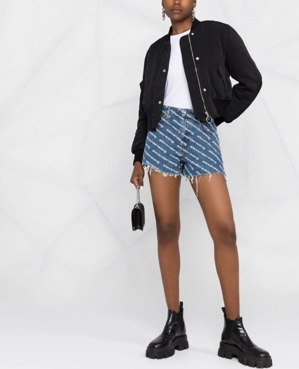 Alexander Wang Shorts alexander wang da donna in Pantaloncini Drestige - Casamassima, commercioVirtuoso.it