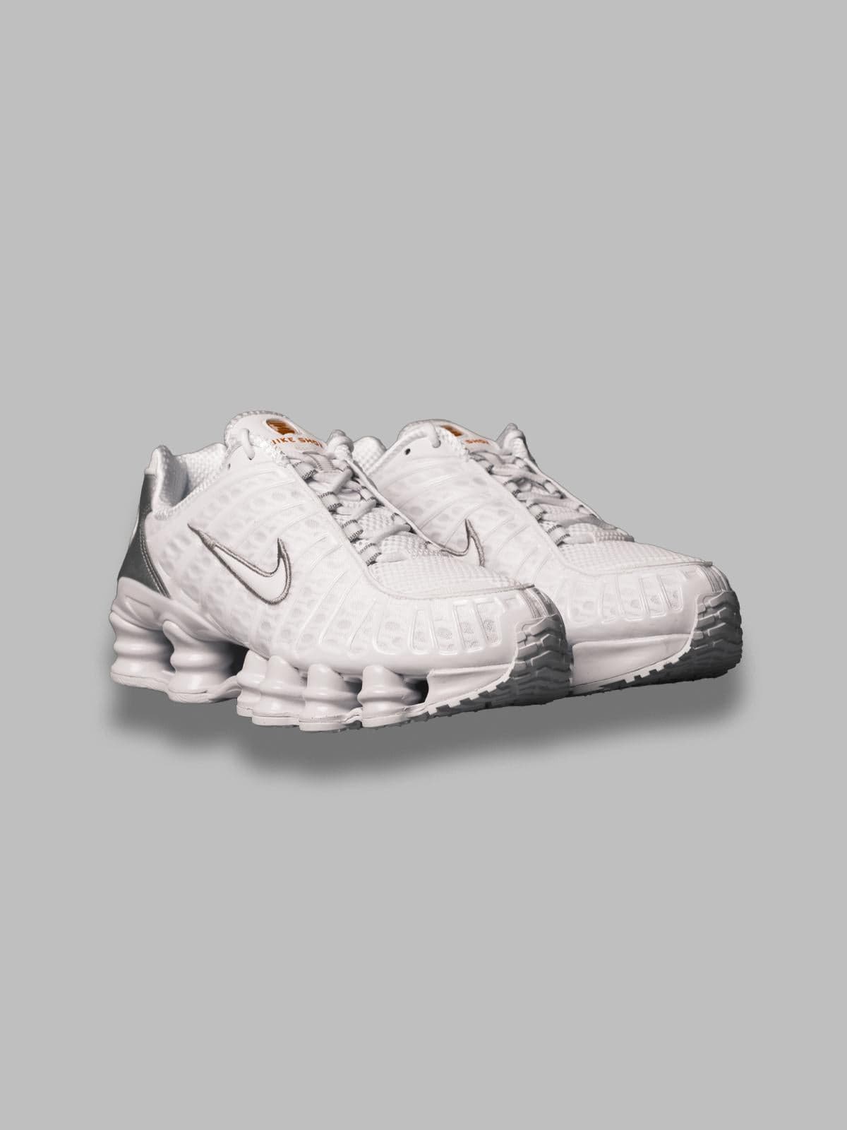 Nike nike shox tl da donna in Scarpe da corsa su strada Drestige - Casamassima, commercioVirtuoso.it