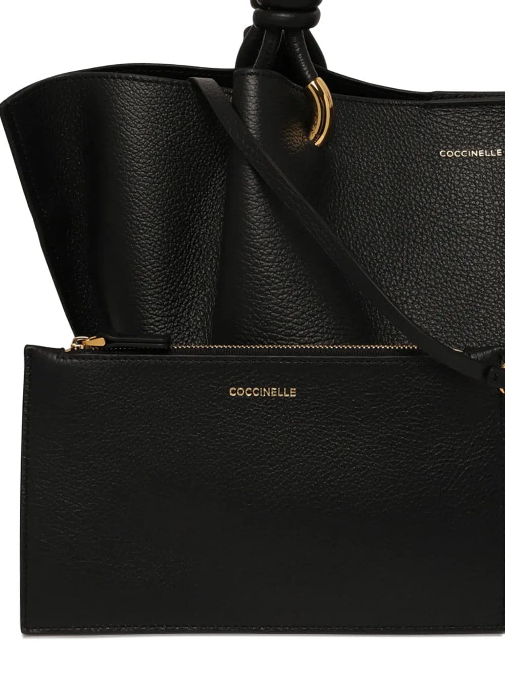 COCCINELLE <h4>Coccinelle - Borsa a mano</h4> da donna in Borse a tracolla Drestige - Casamassima, commercioVirtuoso.it