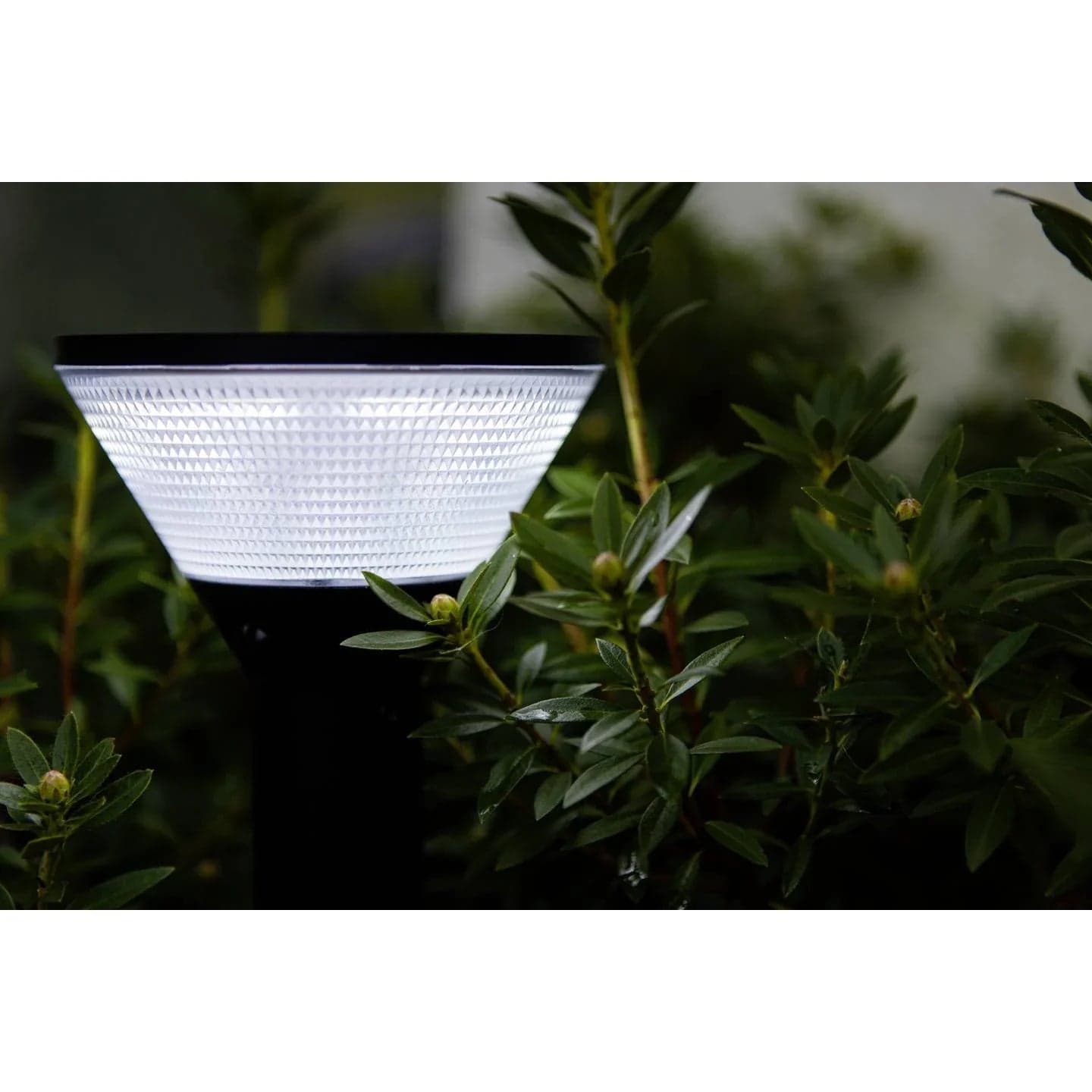 Paletto da giardino Solare - 500lm - IP44 - KARLO in Luci per sentieri Elettrowatt - San Severino Marche, commercioVirtuoso.it