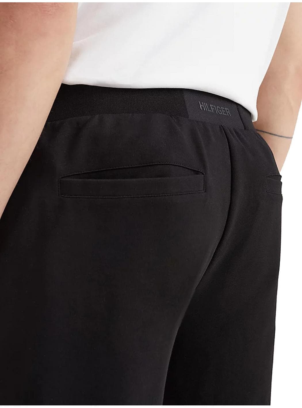 Tommy Hilfiger - Tech Essentials Sweatpant MW0MW22924 DW5 BLU da uomo in Pantaloni sportivi Drestige - Casamassima, commercioVirtuoso.it