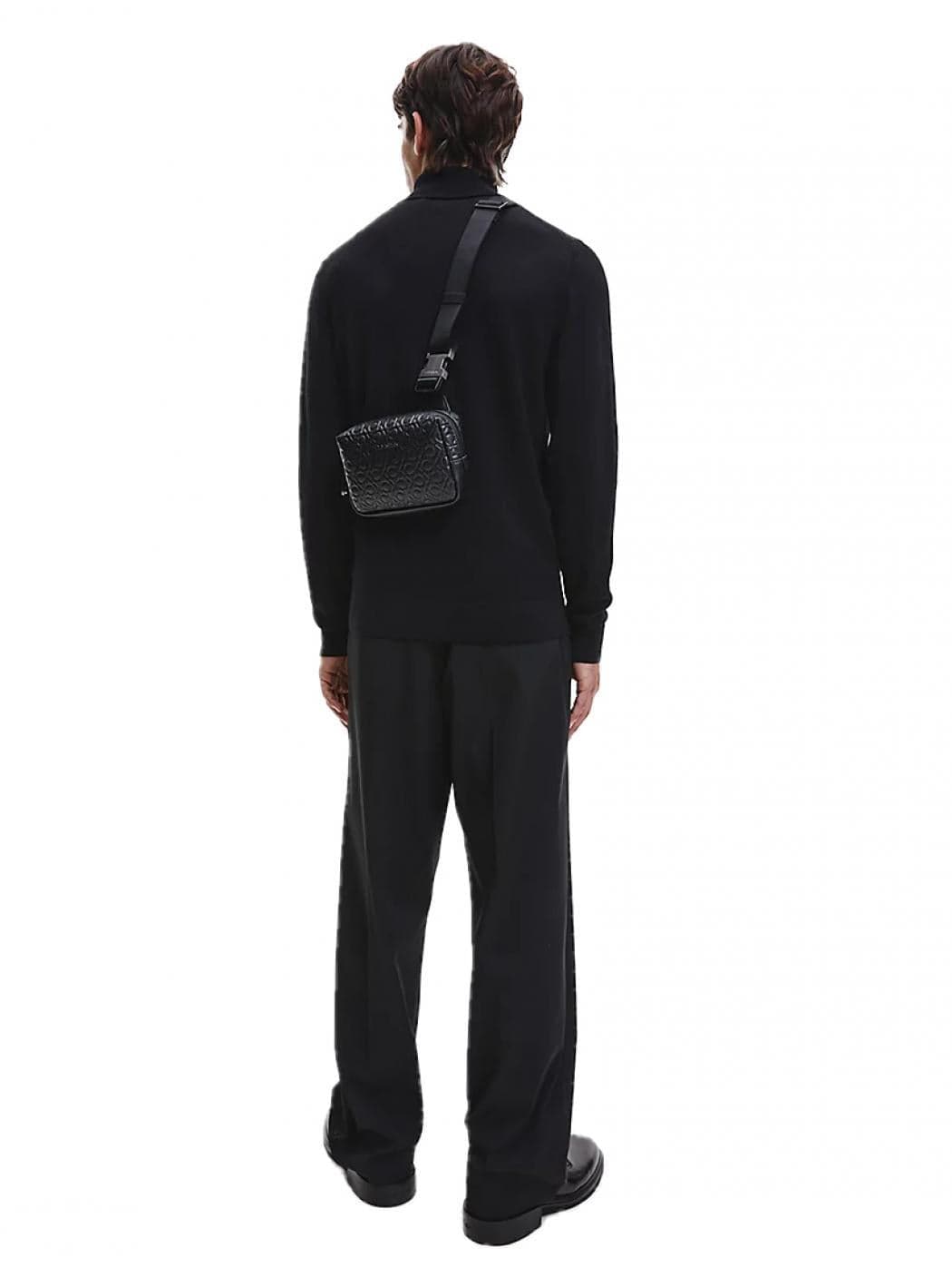 calvin klein Calvin Klein - Dolcevita Superior Wool K10K110420 BEH NER da uomo in Maglioni Drestige - Casamassima, commercioVirtuoso.it