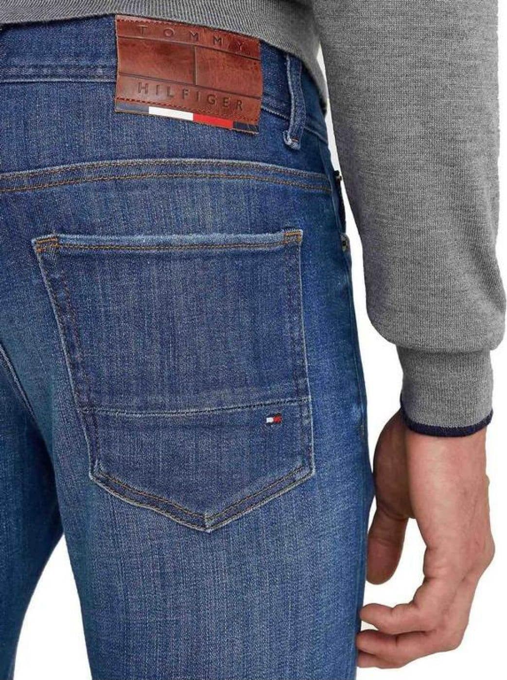 Tommy Hilfiger - 5 Tasche Lavaggio Medio MW0MW29603 1A8 da uomo in Borsoni Drestige - Casamassima, commercioVirtuoso.it