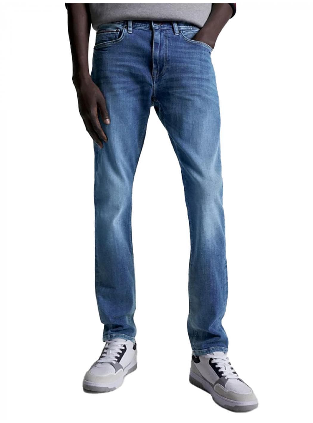 Tommy Hilfiger - 5 Tasche Denim Lavaggio Medio MW0MW32090 1BD da uomo in Borse a spalla Drestige - Casamassima, commercioVirtuoso.it
