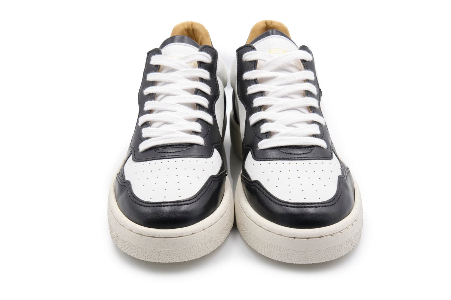 NEWLAB Newlab - Sneaker White And Black Appleskin NL11/J08 WHITE/BLACK da uomo in Scarpe da Skateboard da uomo Drestige - Casamassima, commercioVirtuoso.it