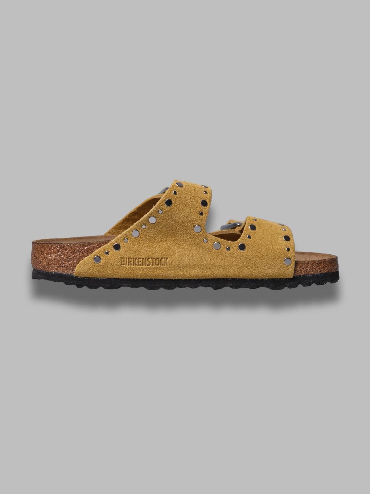 BIRKENSTOCK arizona rivet ochre, suede leather - calz. s da donna in Sandali moda Drestige - Casamassima, commercioVirtuoso.it
