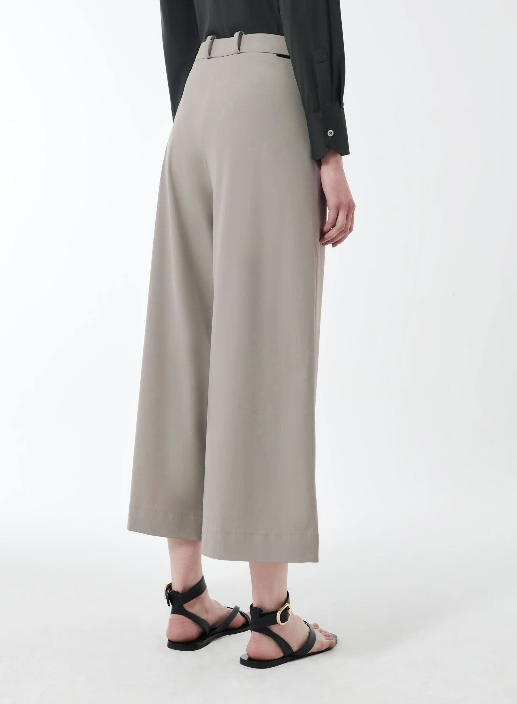 RRD Pantalone Donna Rrd 25853 85 WHITE SAND da donna in Pantaloni Drestige - Casamassima, commercioVirtuoso.it