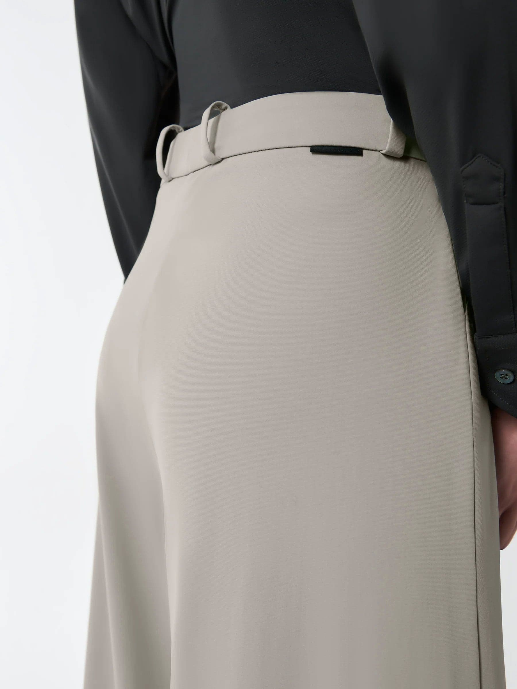 RRD Pantalone Donna Rrd 25853 85 WHITE SAND da donna in Pantaloni Drestige - Casamassima, commercioVirtuoso.it