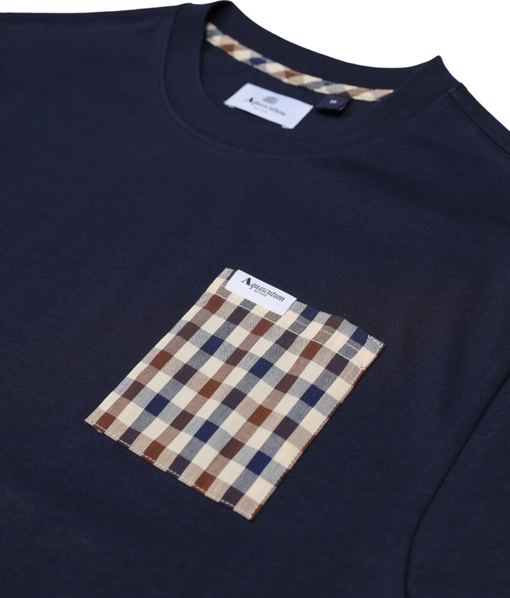 AQUASCUTUM T-shirt Uomo Aquascutum ICON TS009 11 NAVY da uomo in T-shirt Drestige - Casamassima, commercioVirtuoso.it