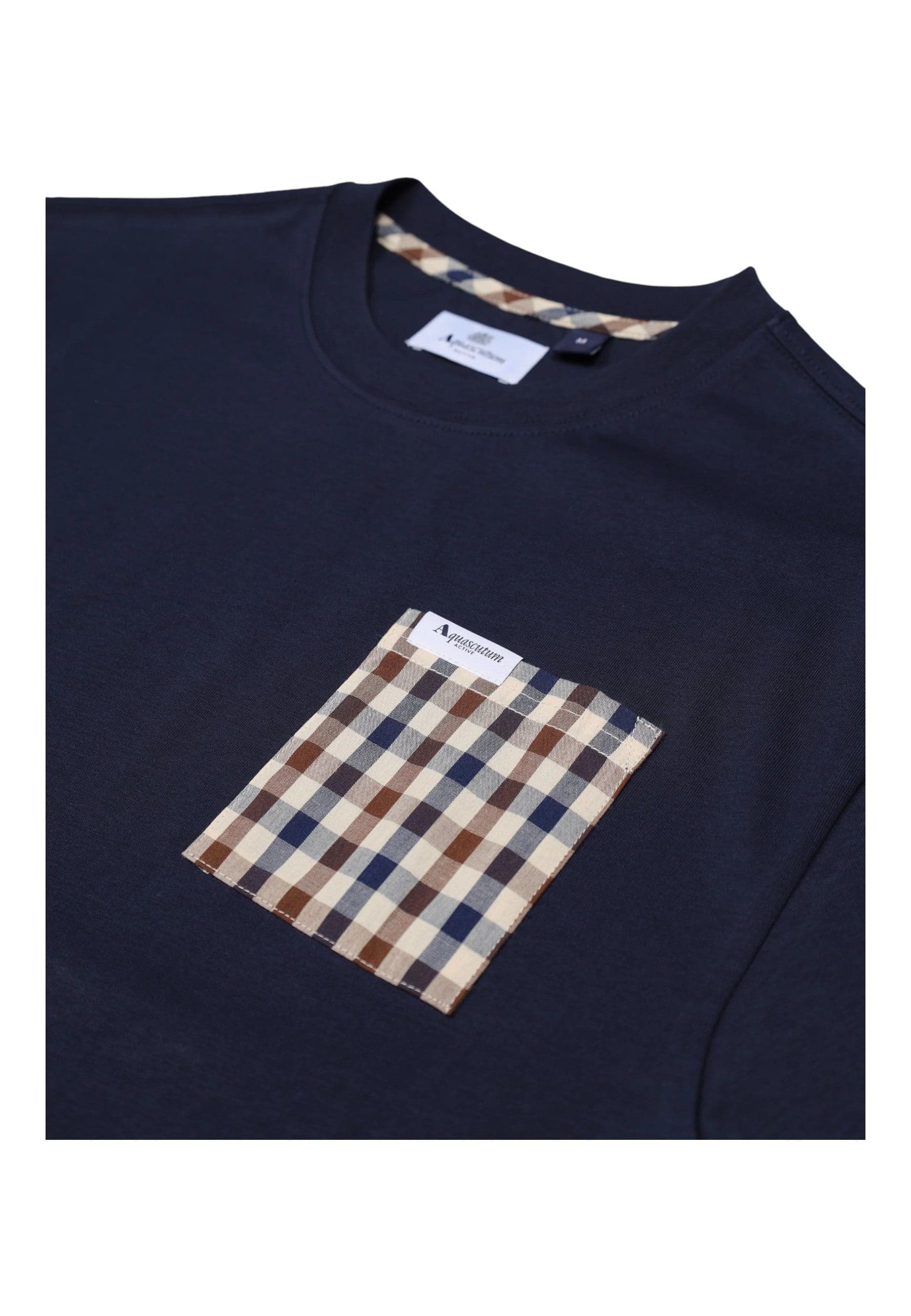 AQUASCUTUM T-shirt Uomo Aquascutum ICON TS009 11 NAVY da uomo in T-shirt Drestige - Casamassima, commercioVirtuoso.it