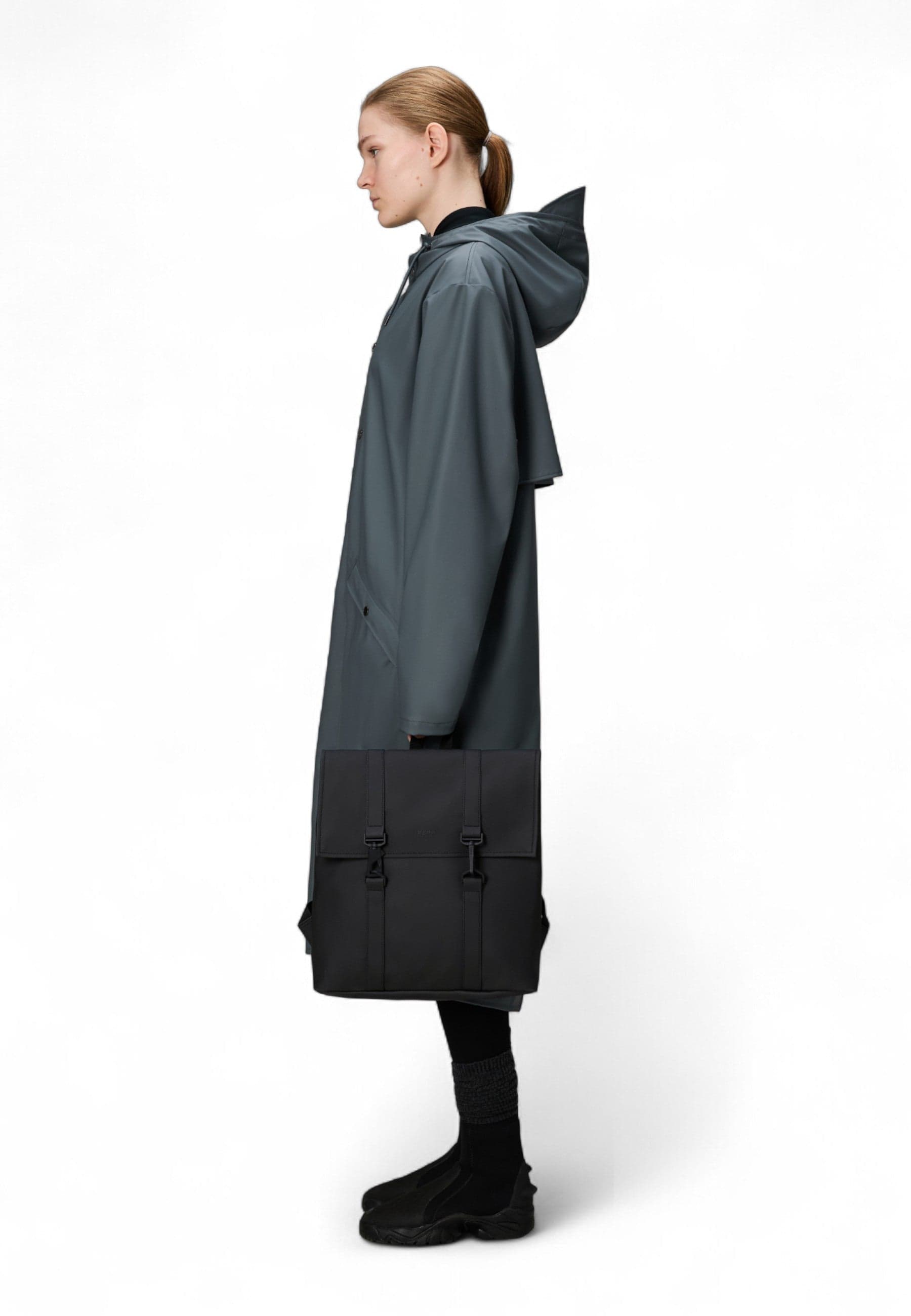 RAINS Zaino Uomo Rains 13310 BLACK da donna in Zaini Casual Drestige - Casamassima, commercioVirtuoso.it
