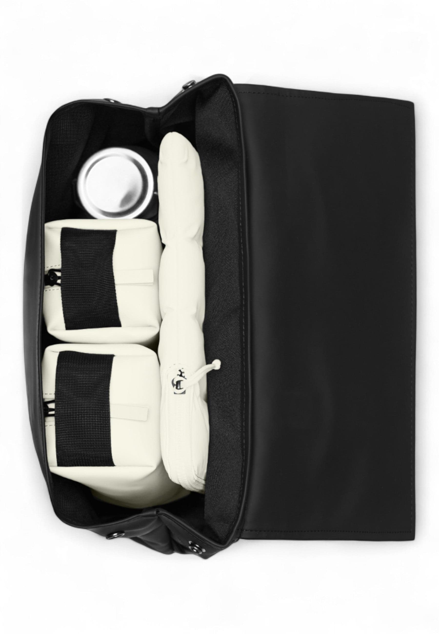 RAINS Zaino Uomo Rains 13310 BLACK da donna in Zaini Casual Drestige - Casamassima, commercioVirtuoso.it