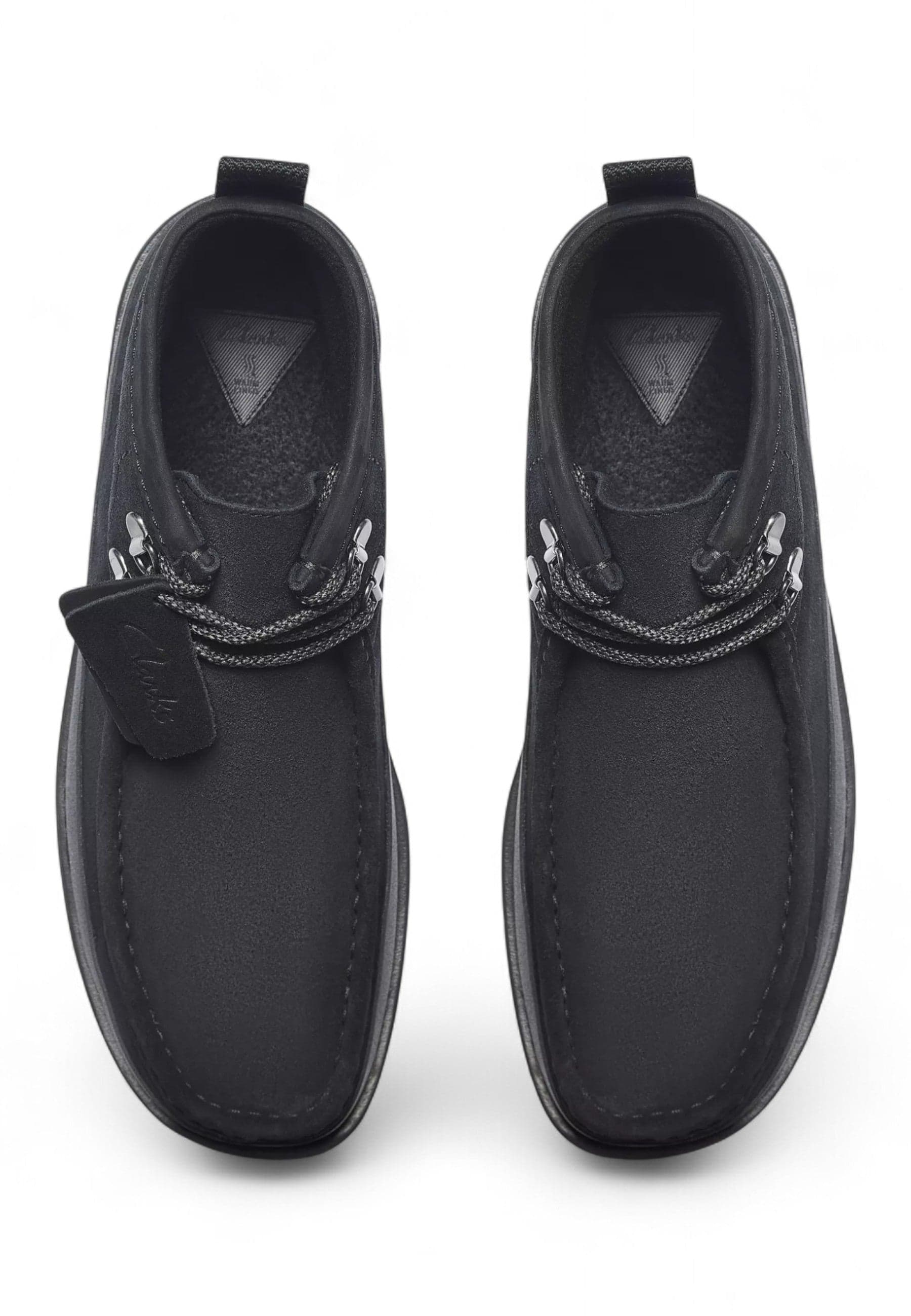 CLARKS Scarpa Uomo Clarks 26183461 BLACK SUEDE da uomo in Stivali Drestige - Casamassima, commercioVirtuoso.it