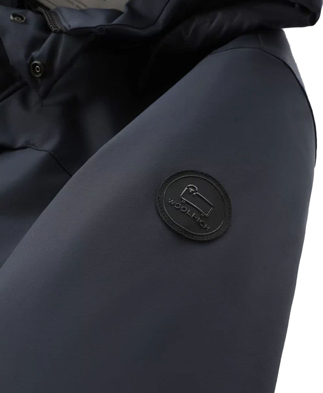 Woolrich - Ut0102 Mountain Stretch Parka 3989 WOOU0464MR da uomo in Giacche Drestige - Casamassima, commercioVirtuoso.it