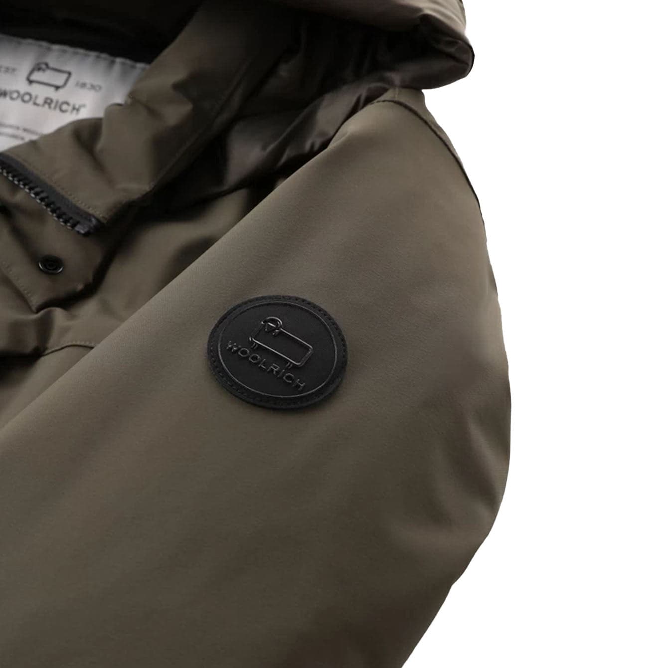 Woolrich - Ut0102 Mountain Stretch Parka 614 WOOU0464MR da uomo in Cappotti Drestige - Casamassima, commercioVirtuoso.it