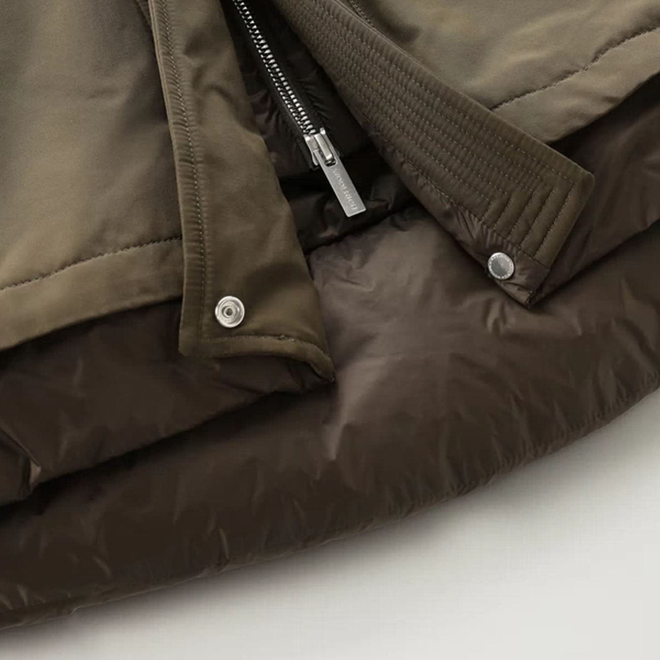 Woolrich - Ut2707 Weoka Parka 614 WWOU0706FR da donna in Cappotti Drestige - Casamassima, commercioVirtuoso.it