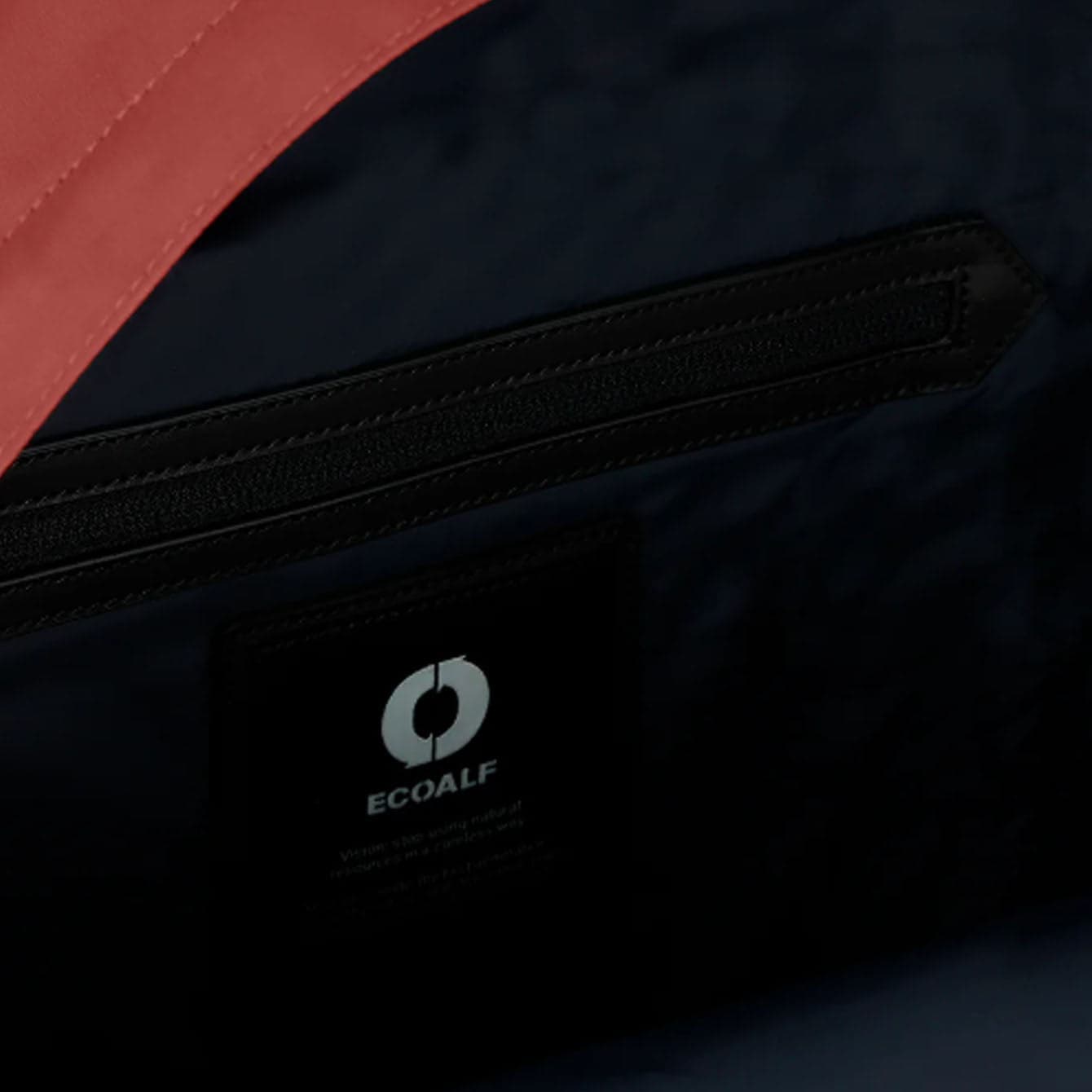 ECOALF Ecoalf - Babpbasil0135ms23 259 Red BASILALF BACKPACK da uomo in Giacche Drestige - Casamassima, commercioVirtuoso.it