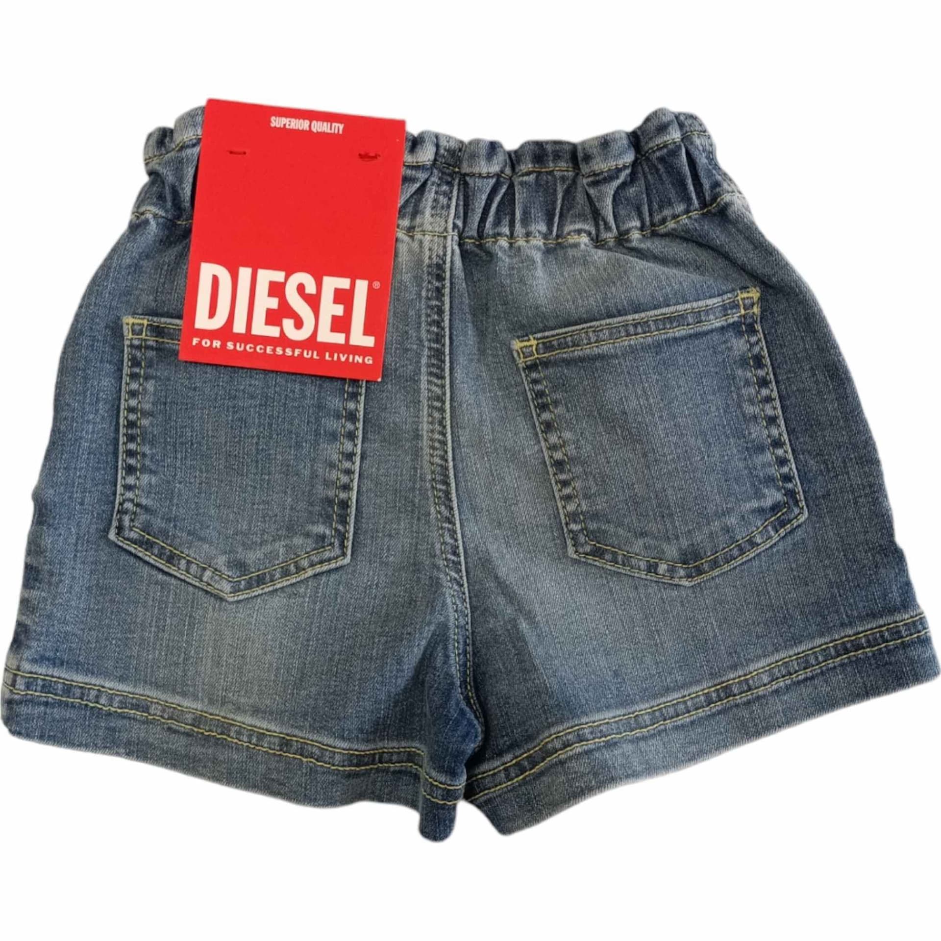 DIESEL Diesel - Bermuda K01 Denim Chiaro J01664 KXBKI da bambino in Pantaloncini Drestige - Casamassima, commercioVirtuoso.it