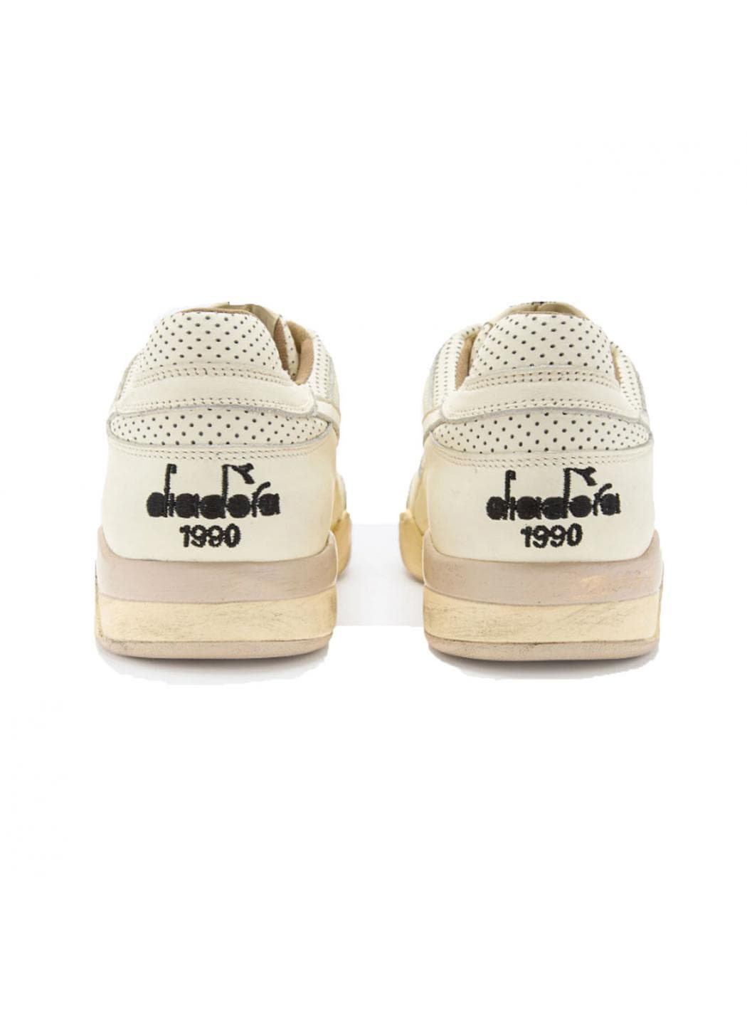 Diadora - B. 560 Apulia Used Italia 20013 Bianco P. 201.179235 da donna in Sneaker casual Drestige - Casamassima, commercioVirtuoso.it