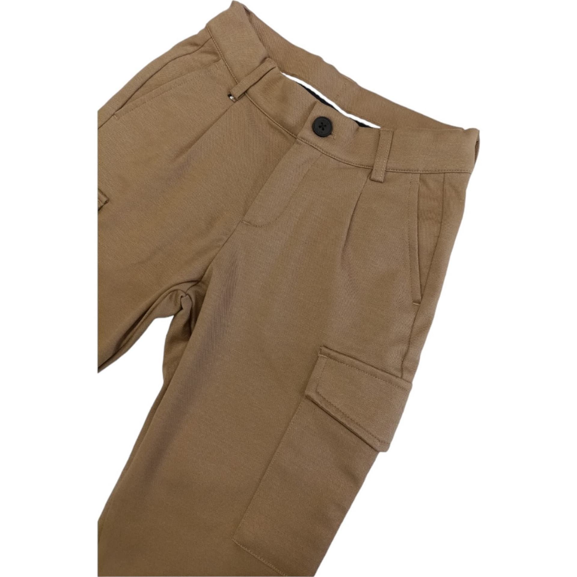 BOSS Boss - Pantalone Cargo Biscotto J50675 da bambino in Pantaloni sportivi Drestige - Casamassima, commercioVirtuoso.it