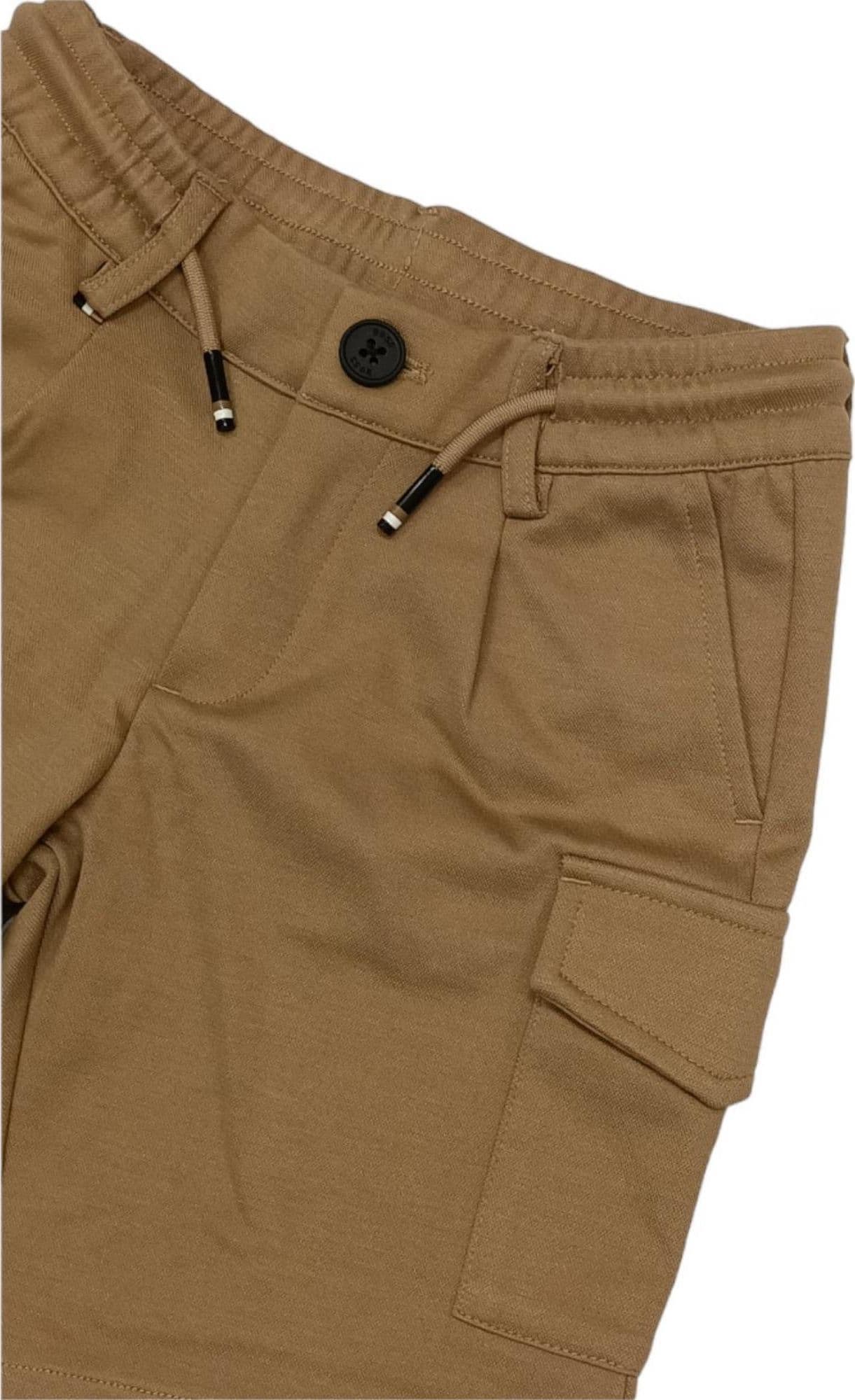 BOSS Boss - Bermuda Cargo Biscotto J50681 da bambino in Pantaloncini Drestige - Casamassima, commercioVirtuoso.it