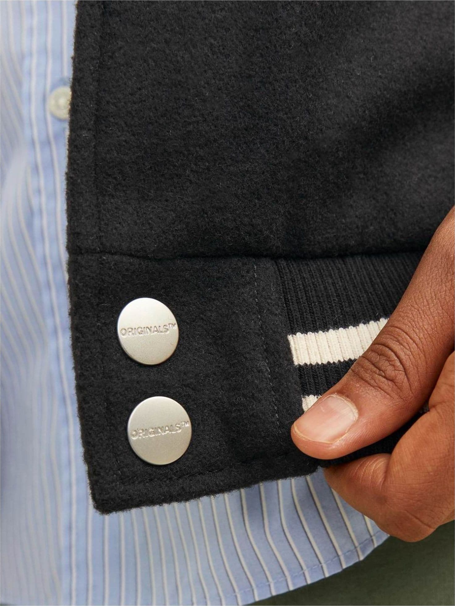 JACK &amp; JONES Jack &amp; Jones - Giubbotto Nero/panna College 12261333 da bambino in Giacche Drestige - Casamassima, commercioVirtuoso.it