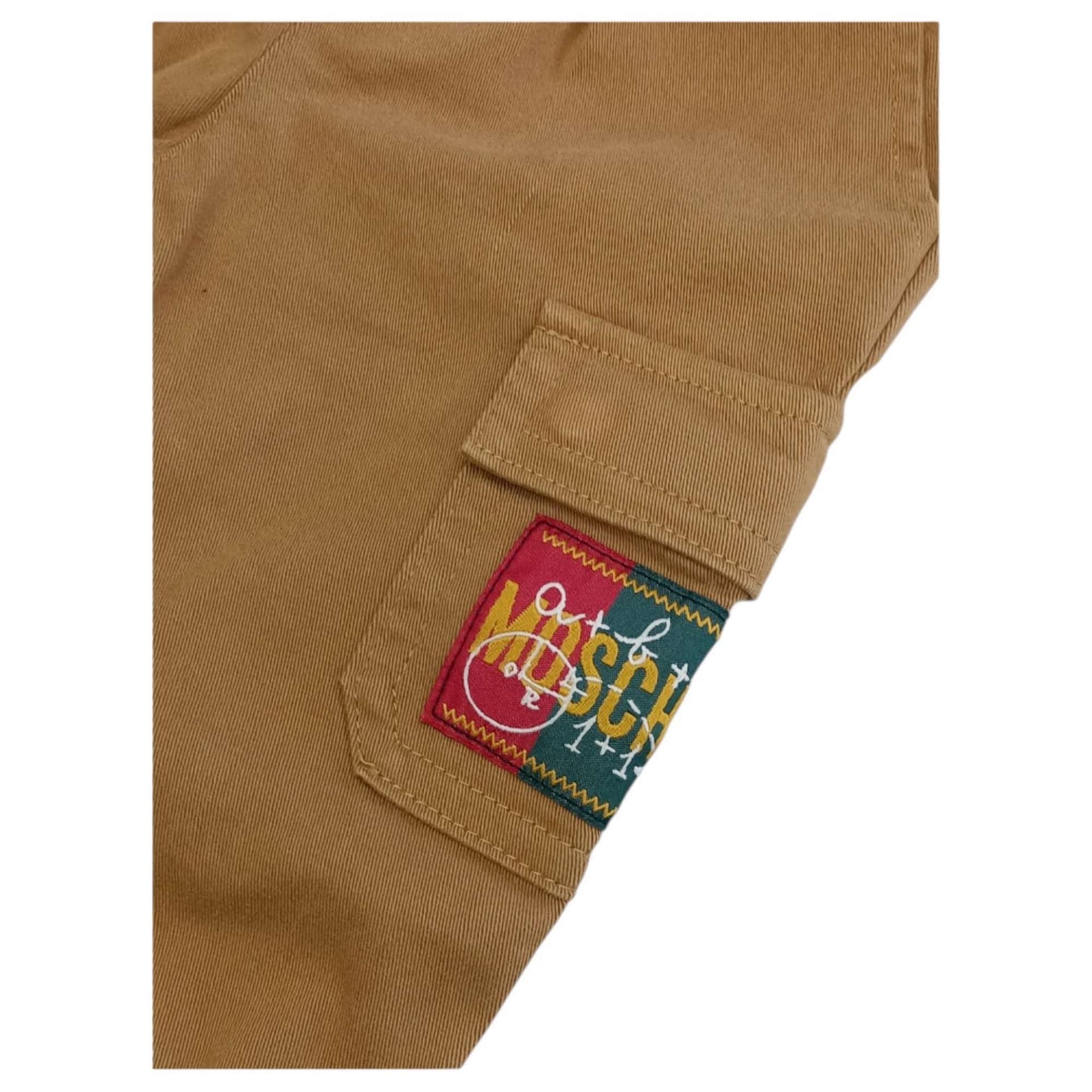 moschino Moschino - Pant. Cargo Senape 20327 MUP052 LPC11 da bambino in Pantaloni sportivi Drestige - Casamassima, commercioVirtuoso.it