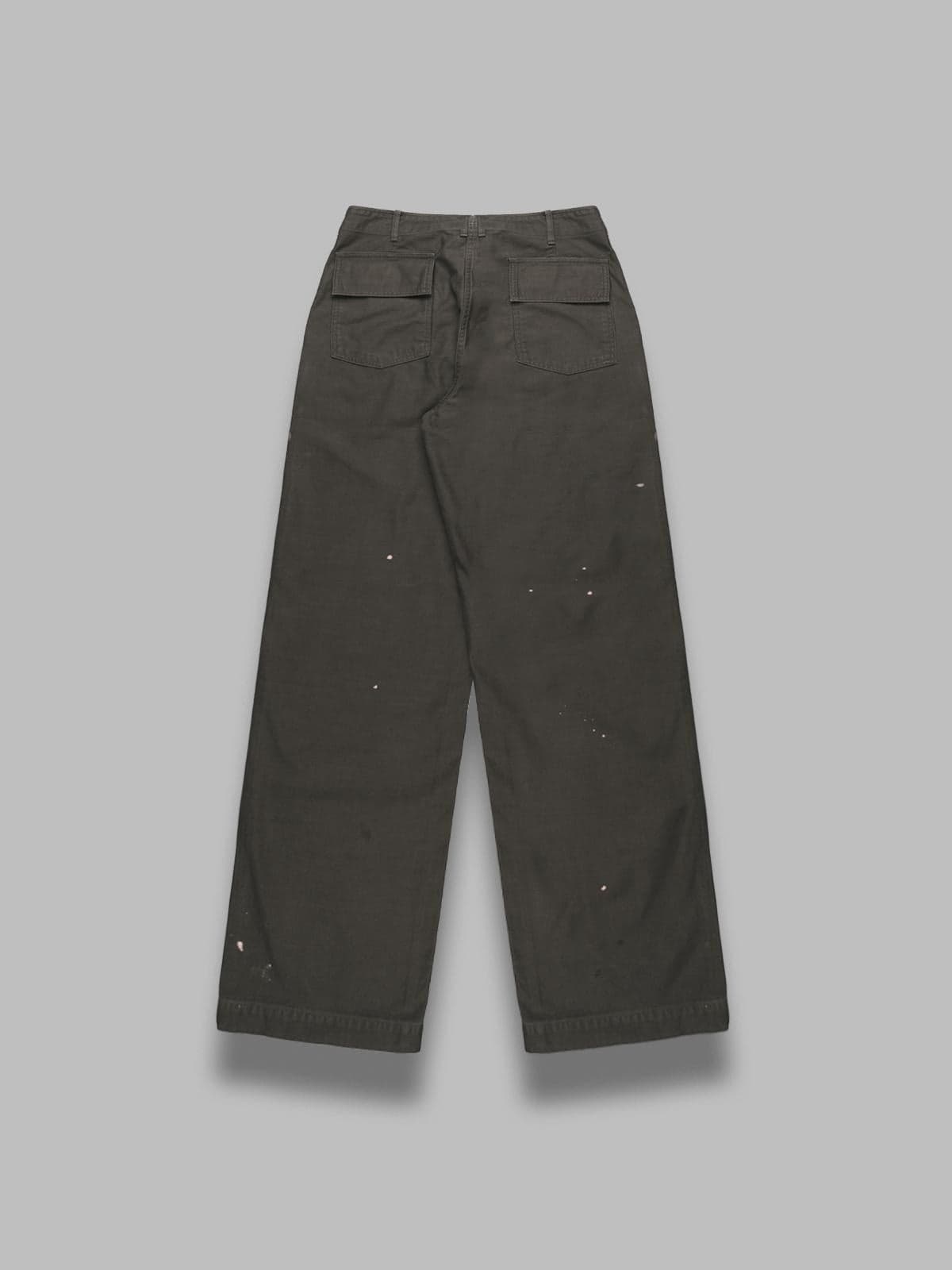 AURALEE washed baggy satin bleached baker pants da uomo in Pantaloni sportivi Drestige - Casamassima, commercioVirtuoso.it
