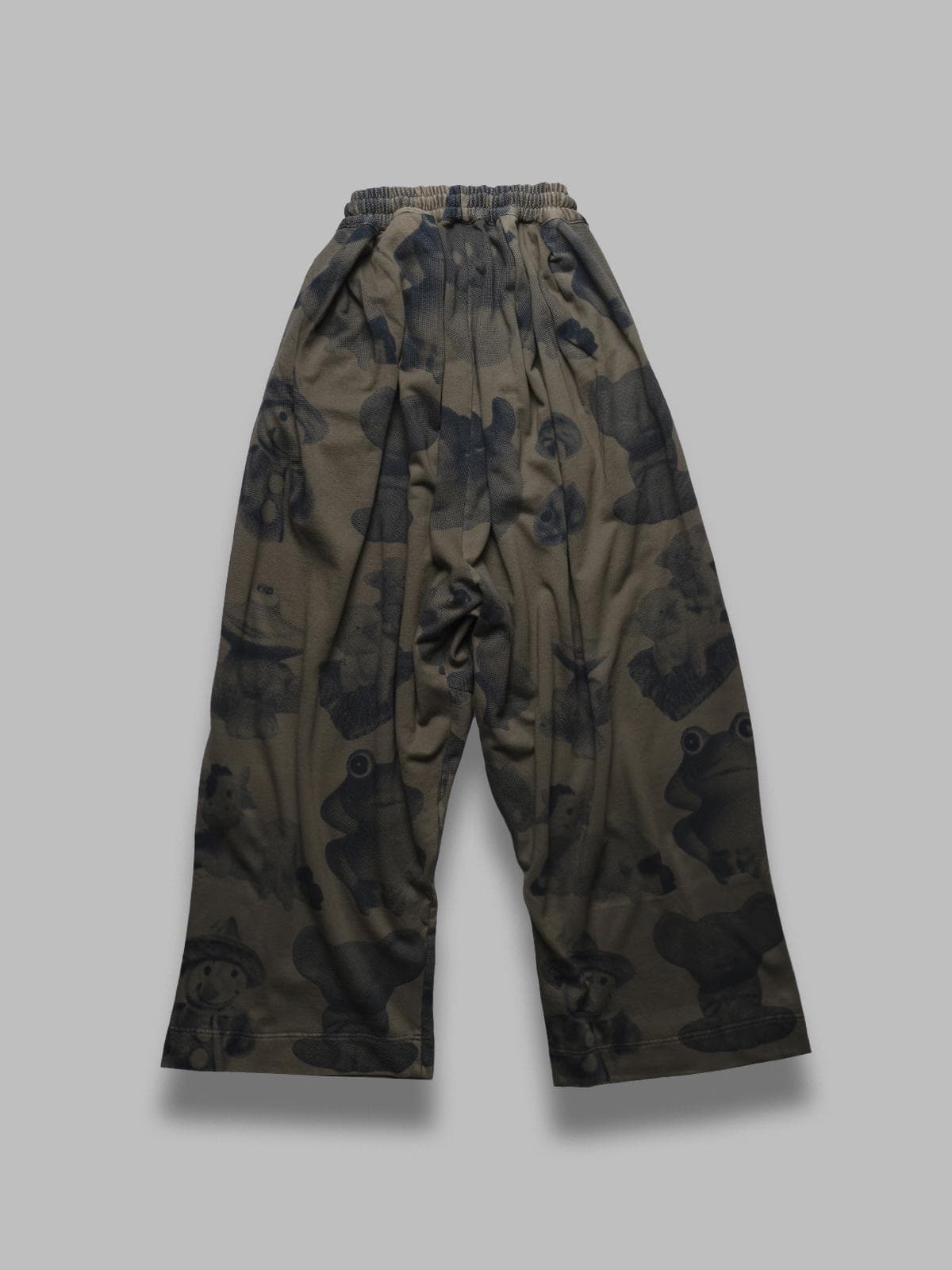 Vivienne Westwood balloon sweatpants - green dyed figurine da donna in Pantaloni sportivi Drestige - Casamassima, commercioVirtuoso.it