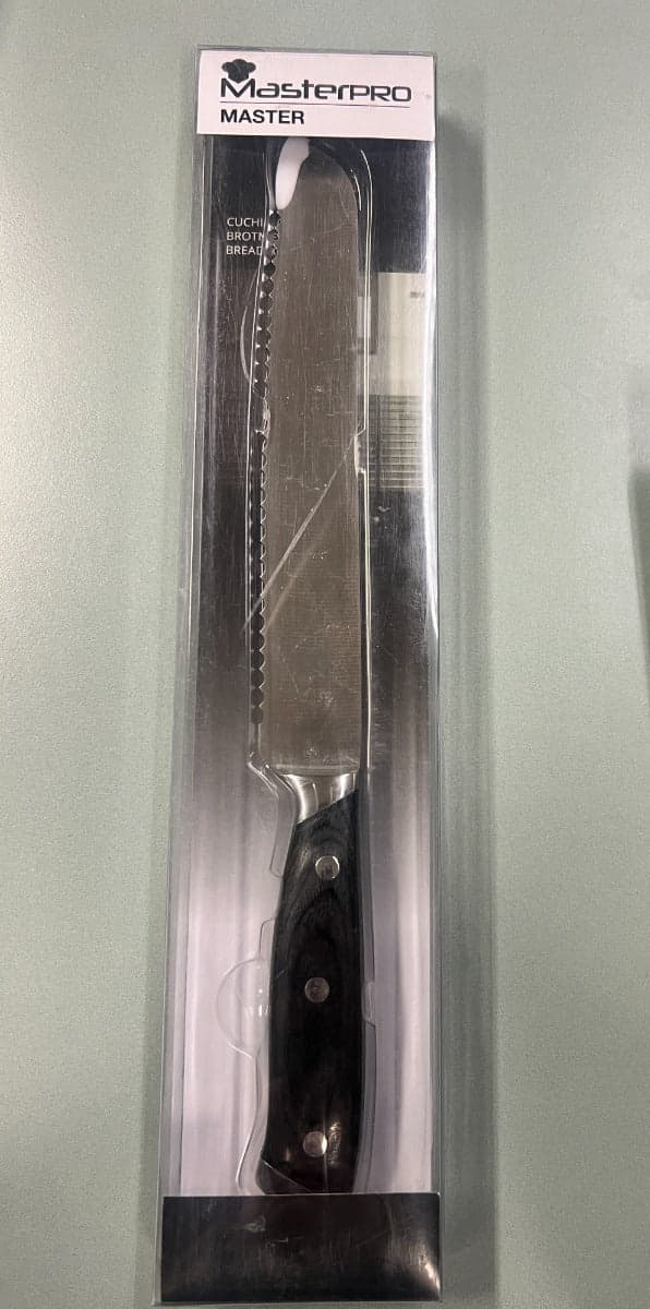 BERGNER MASTERPRO COLTELLO PANE ACCIAIO INOX 20 CM in Coltelli da pane Stockdoc - Terni, commercioVirtuoso.it