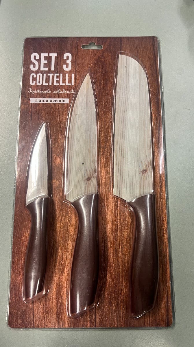 MASTER CASA SET 3 COLTELLI LAMA ACCIAIO RIVESTIMENTO ANTIADERENTE in Set di coltelli da cucina Stockdoc - Terni, commercioVirtuoso.it