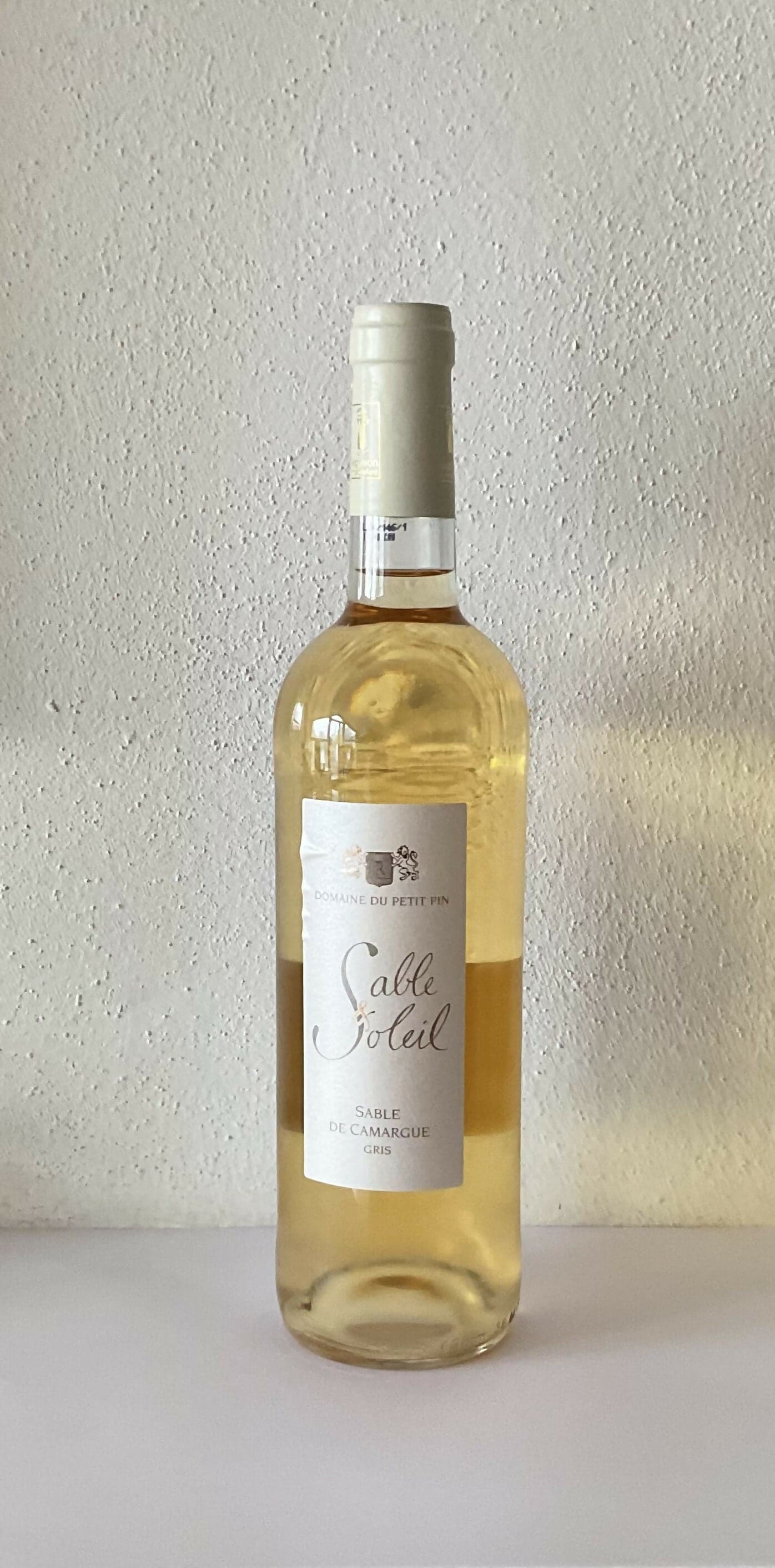 VIN DES SABLES DE CAMARGUES AOP GRIGGIO BIOLOGICO DOMAINE DU PETIT PIN 75CL 12.5% Chardonnay in Vino bianco Liv’eat - Lurago Marinone, commercioVirtuoso.it