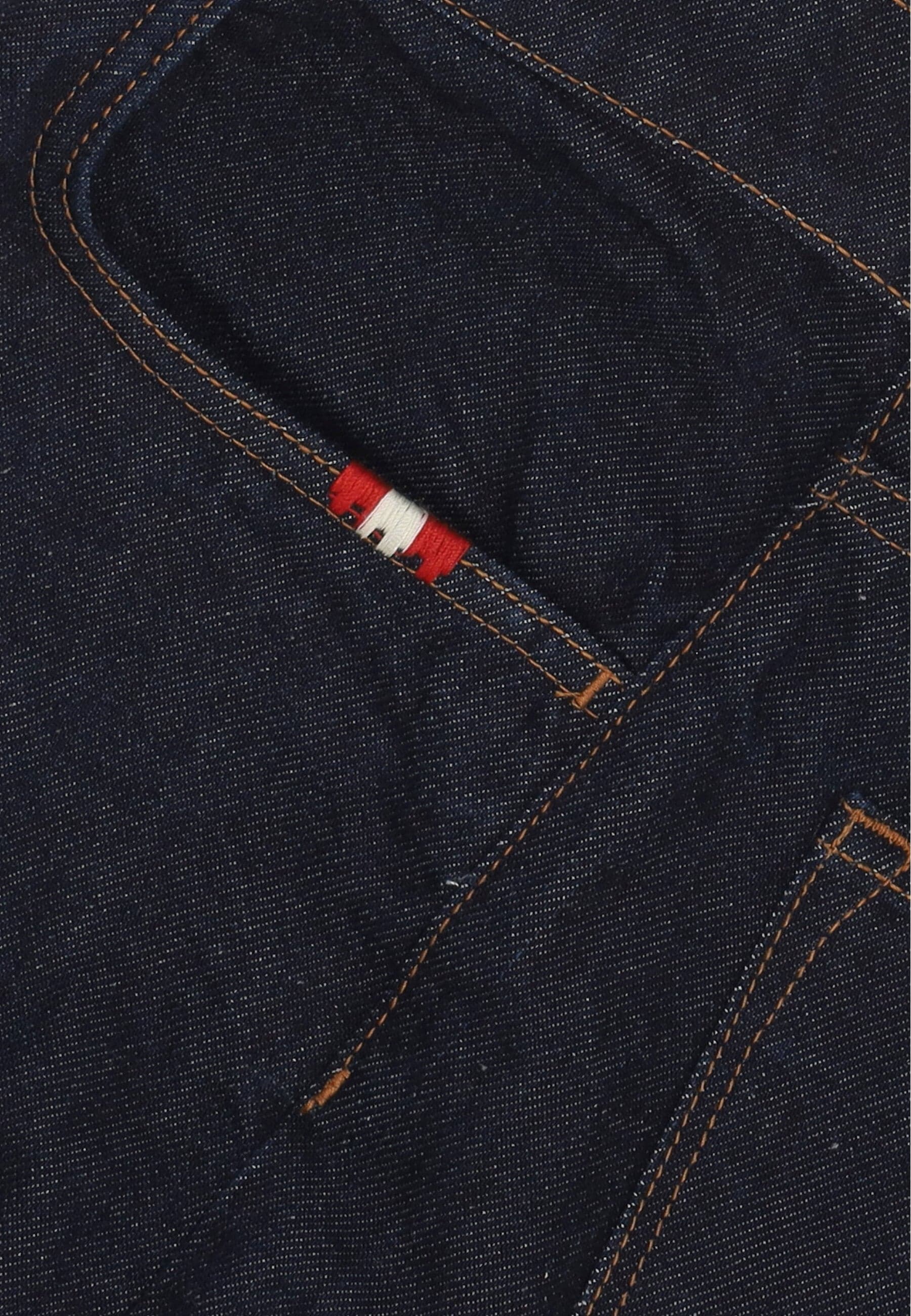 AMISH Jeans Uomo Jeremiah Denim da uomo in Jeans Drestige - Casamassima, commercioVirtuoso.it