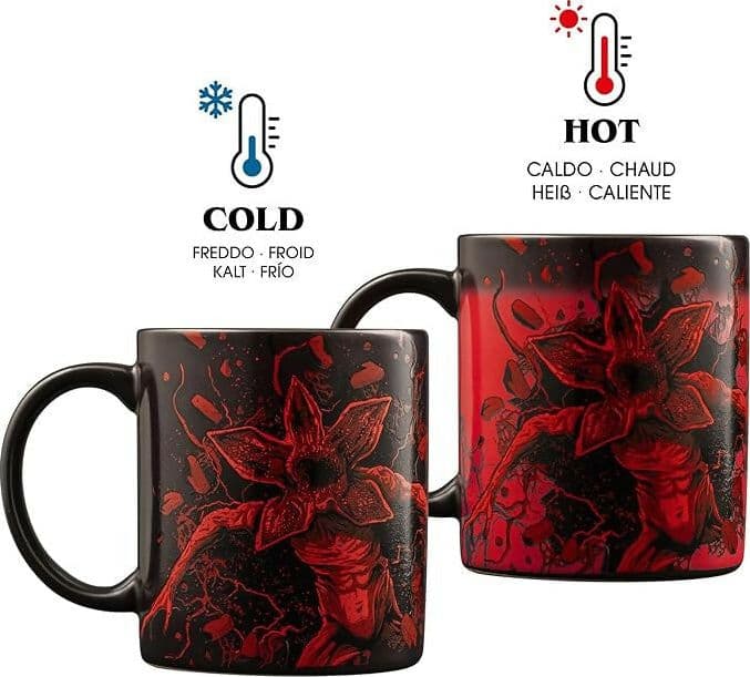 STRANGER THINGS MUG 300 ML in Piattini Cartoleria Deja Vu - Crotone, commercioVirtuoso.it