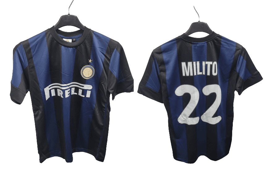 Maglia Inter Milito in Magliette Il Distintivo - Pesaro, commercioVirtuoso.it