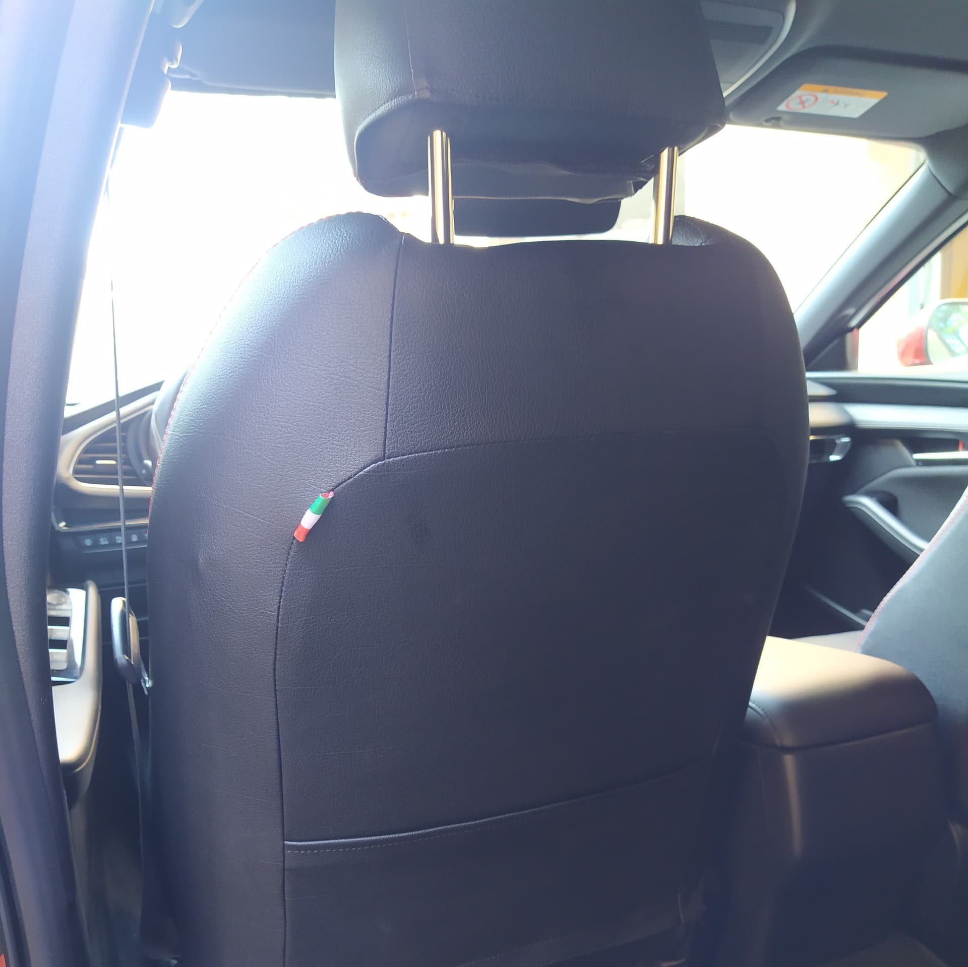 Set Coprisedili su misura di classe premium Mazda 3 (2019+) in Set per interni Autooggetti.it - Roma, commercioVirtuoso.it