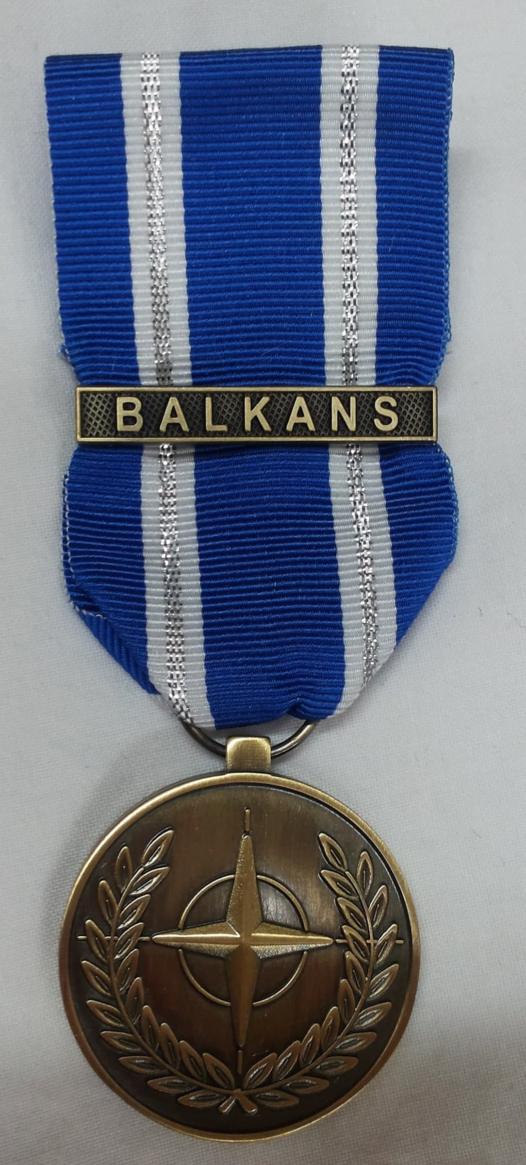 Balkans NATO - Nastro / nastrino / medaglia in Medaglie Il Distintivo - Pesaro, commercioVirtuoso.it