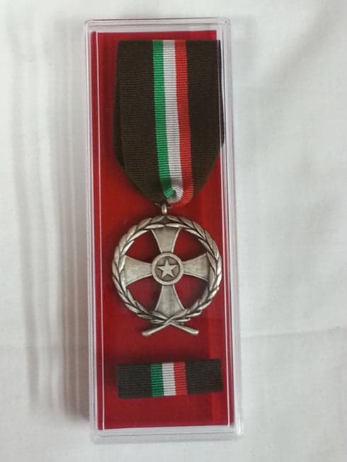 Kit completo Medaglia Iraq Macedonia Antica Babilonia in Medaglie Il Distintivo - Pesaro, commercioVirtuoso.it