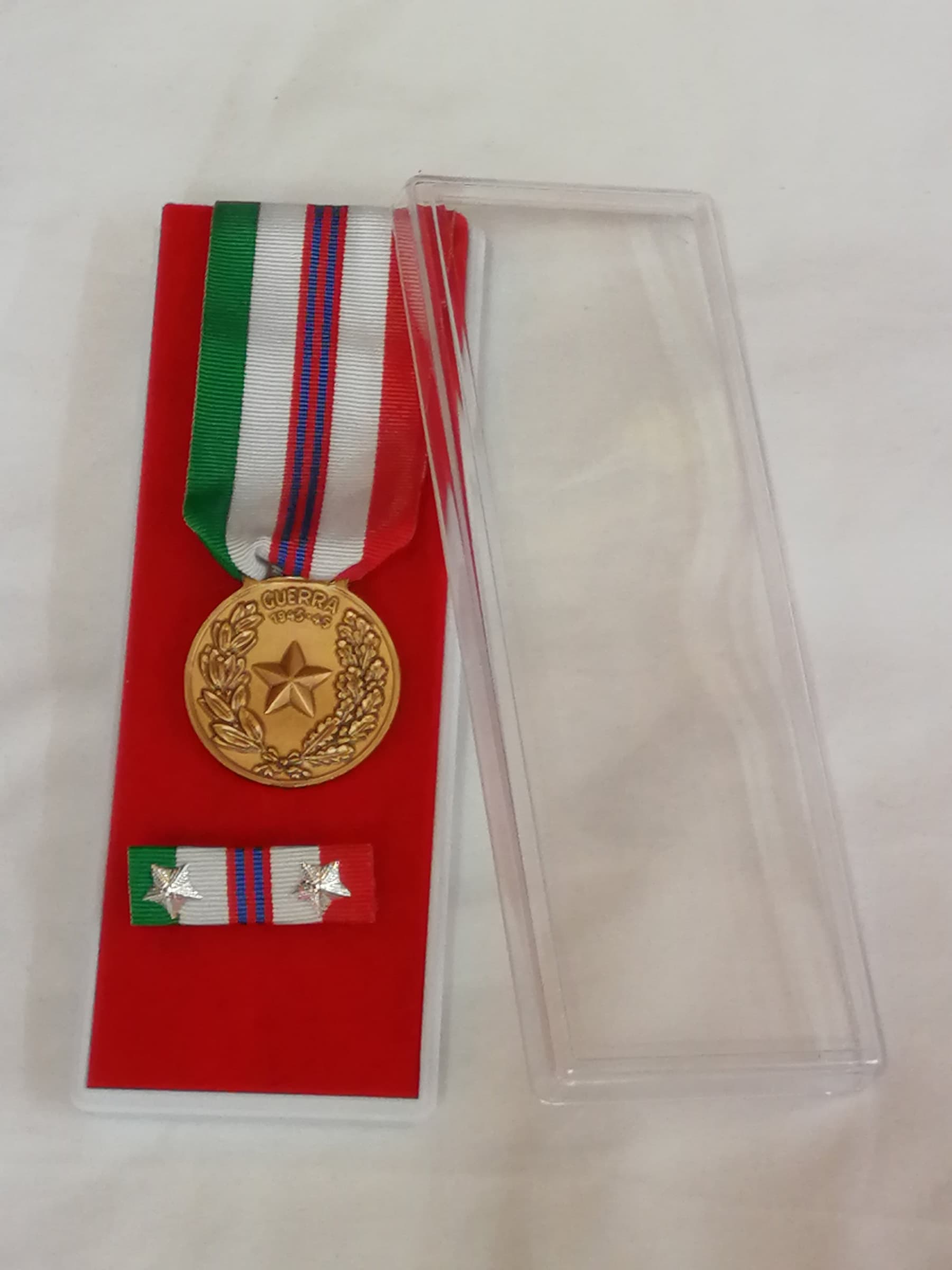 Medaglia Guerra 43 45 - Nastro / nastrino / medaglia in Medaglie Il Distintivo - Pesaro, commercioVirtuoso.it